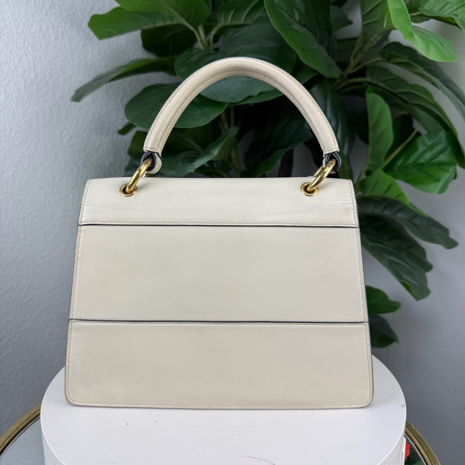 Gucci Queen Margaret Leather Bee Ivory Top Handle Shoulder Bag Authentic Pre Owned