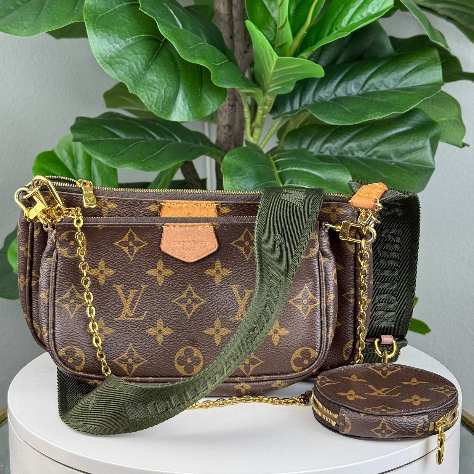 Authentic Louis Vuitton Multi Pochette Accessoires Shoulder Bag
