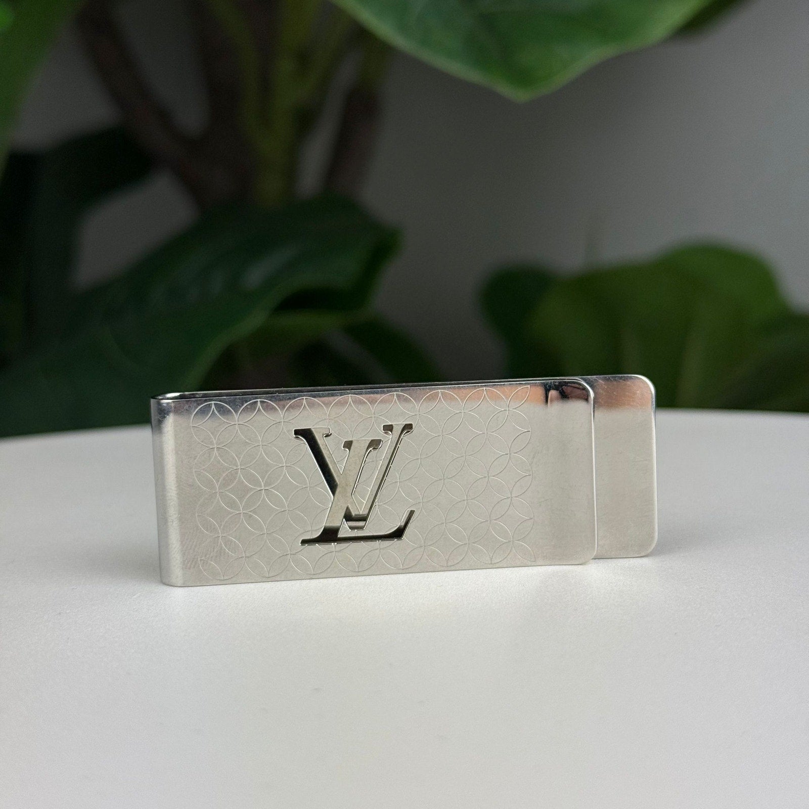 Authentic Louis Vuitton Money Clip Metal Silver