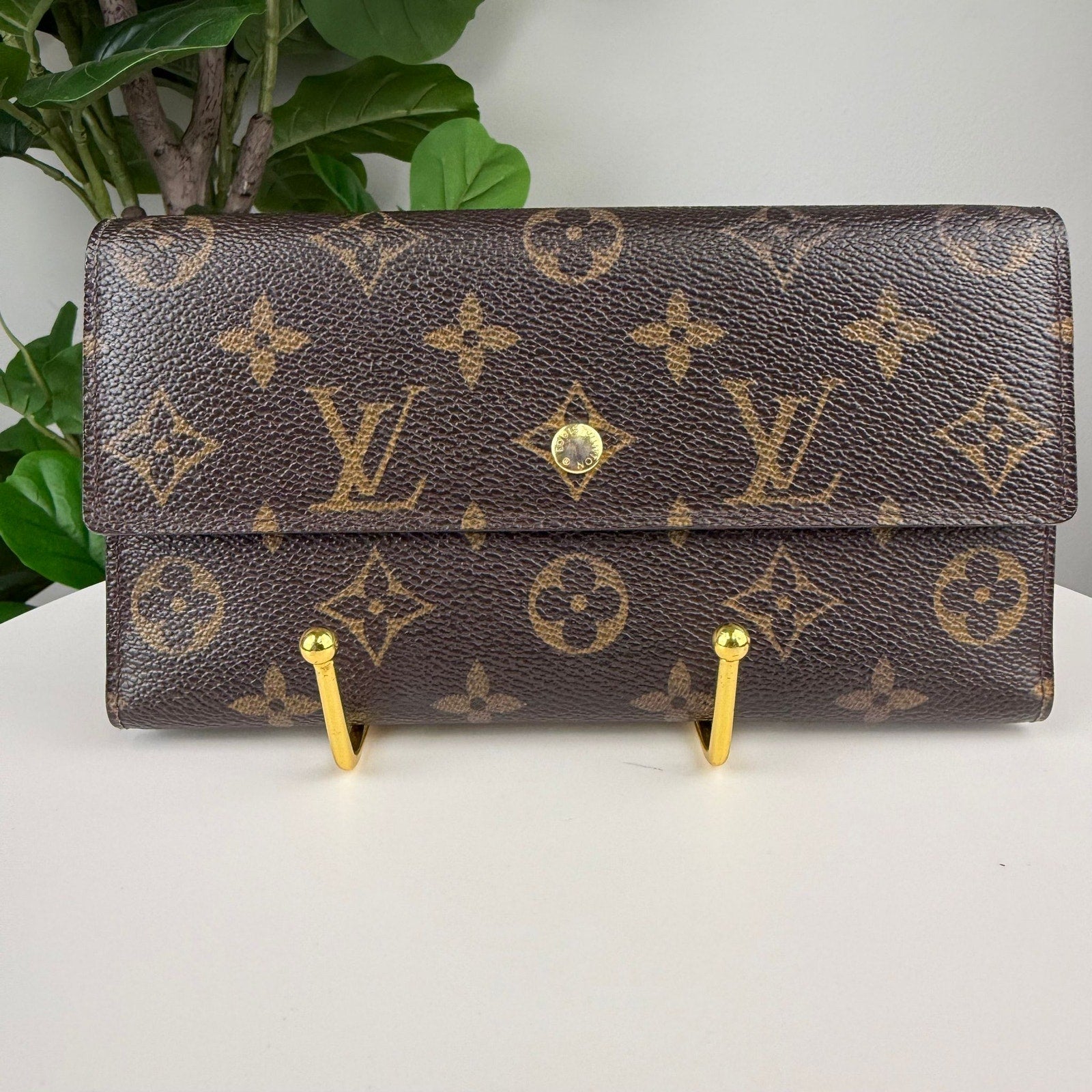 Authentic Louis Vuitton Monogram Portefeuille Sarah Long Wallet