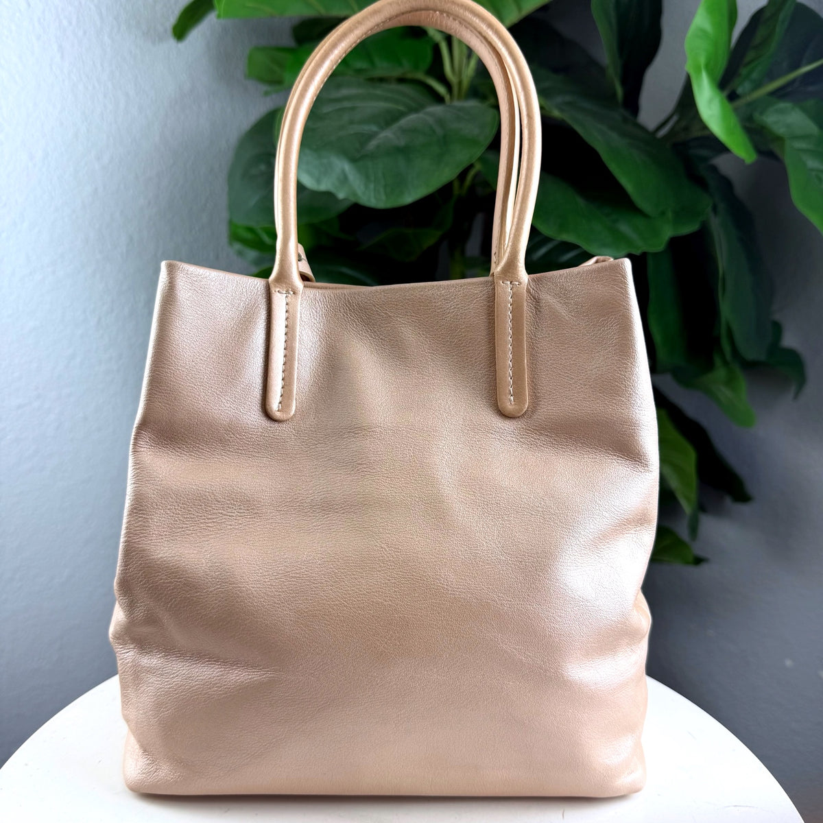 Authentic Furla Classic Leather Tote Bag Beige Nude with Ball Charm - 02_back.jpg