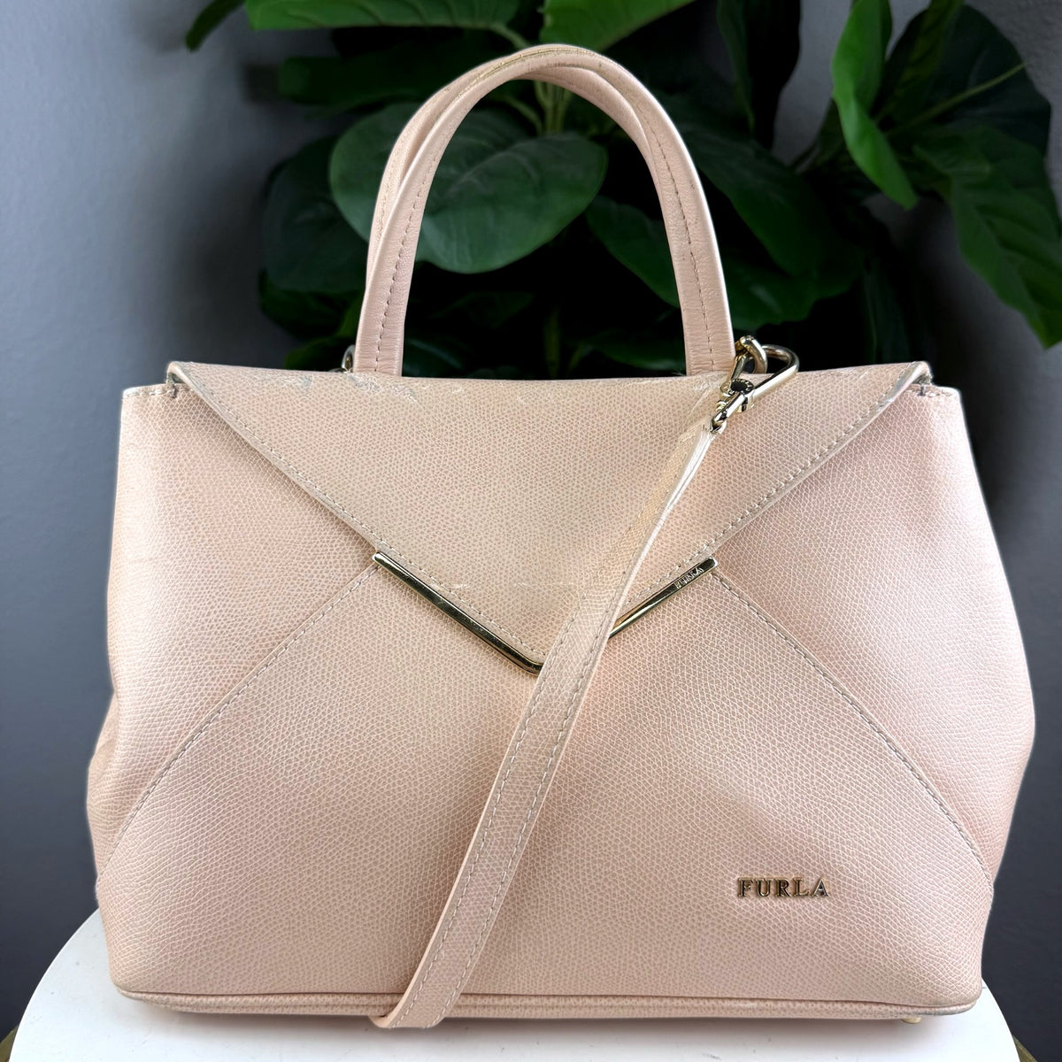 Authentic Furla Beige Saffiano Leather Structured Tote Handbag with Strap - 01_front.jpg
