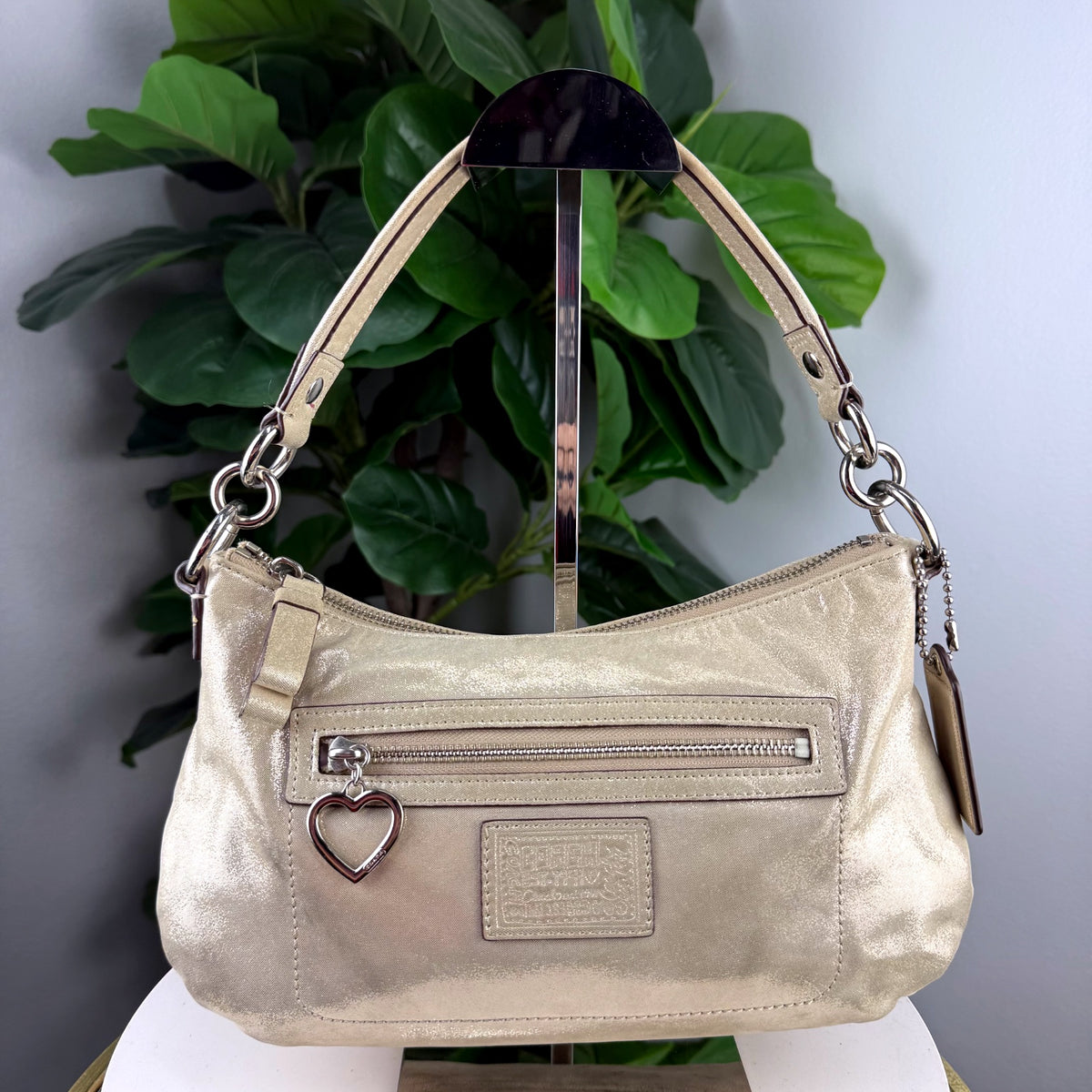 Authentic Coach Poppy Metallic Leather Hobo Bag Gold - 01_front.jpg