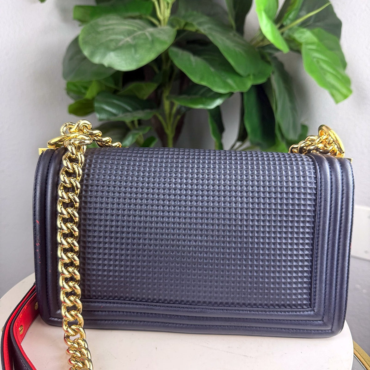 Authentic Chanel Boy Bag Medium Navy Blue Textured Leather Gold Hardware - 02_photo.jpg