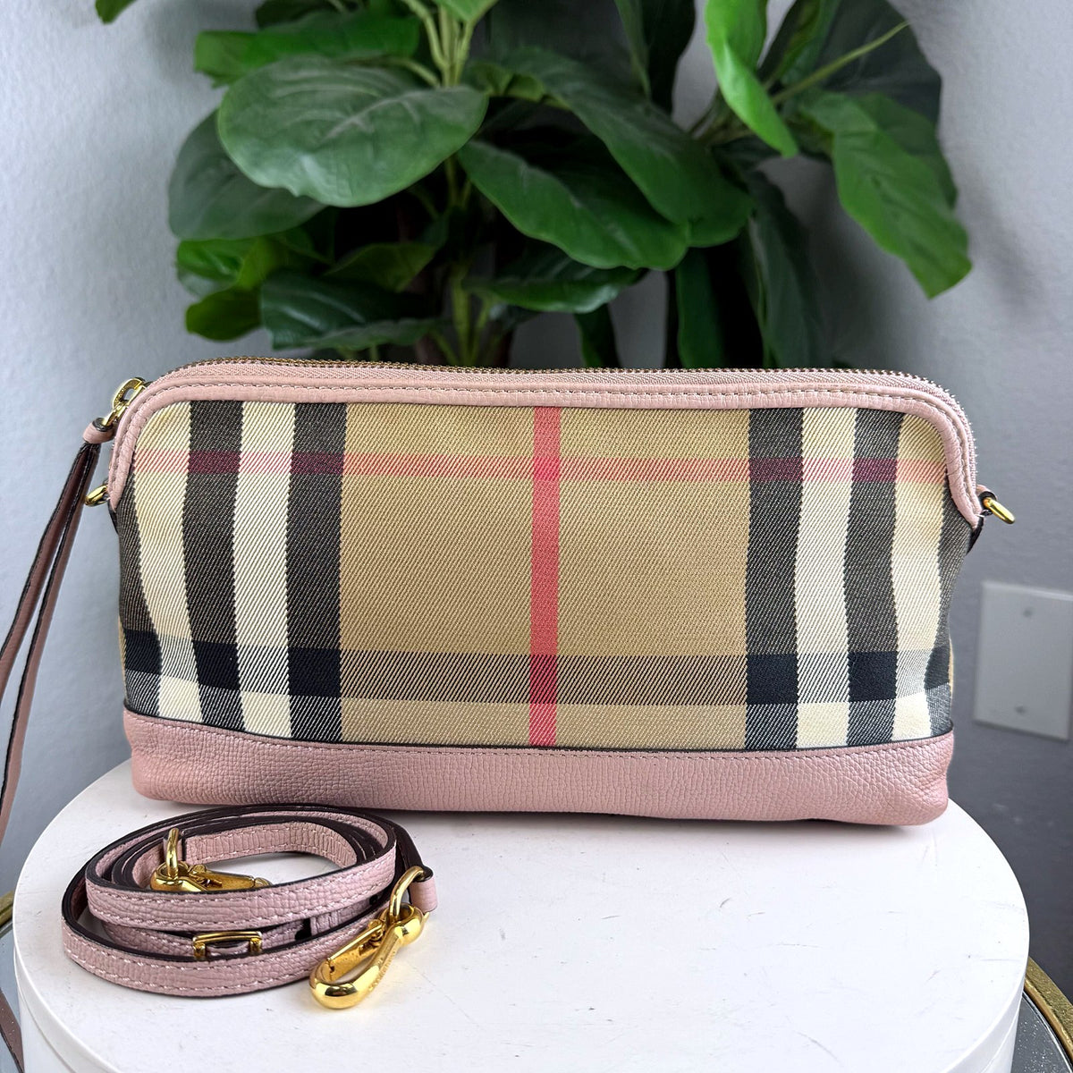 Authentic Burberry House Check Canvas Leather Trim Crossbody Bag Pink - 01_photo.jpg