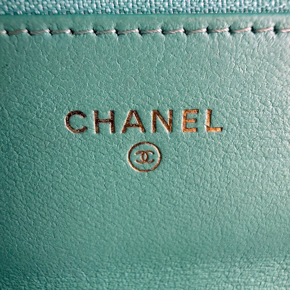 Authentic Chanel 19 Small Flap Bag Light Green Quilted Lambskin Mixed Chain - 03_photo.jpg