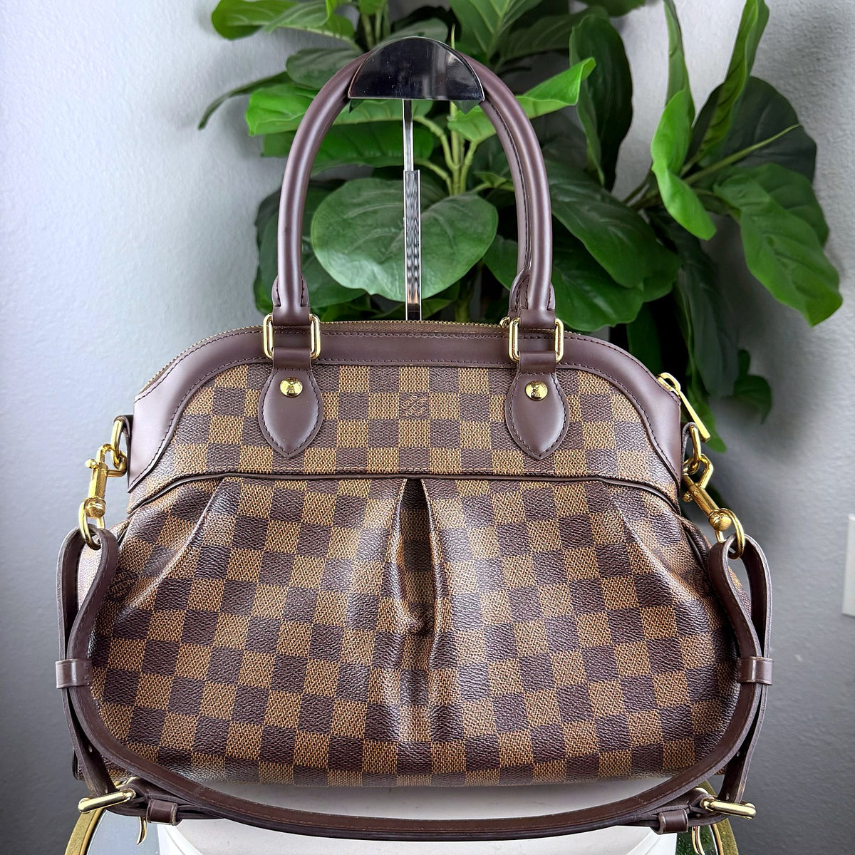 Authentic Louis Vuitton Trevi PM Damier Ebene Canvas Satchel - 01_photo.jpg