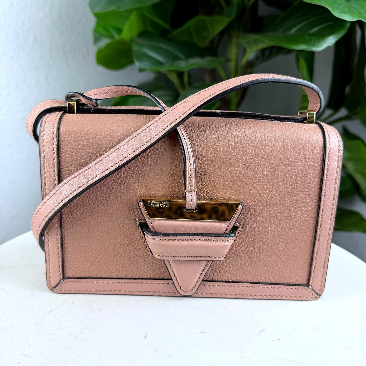 Authentic Loewe Barcelona Small Bag in Blush Pink Grained Leather - 01_photo.jpg