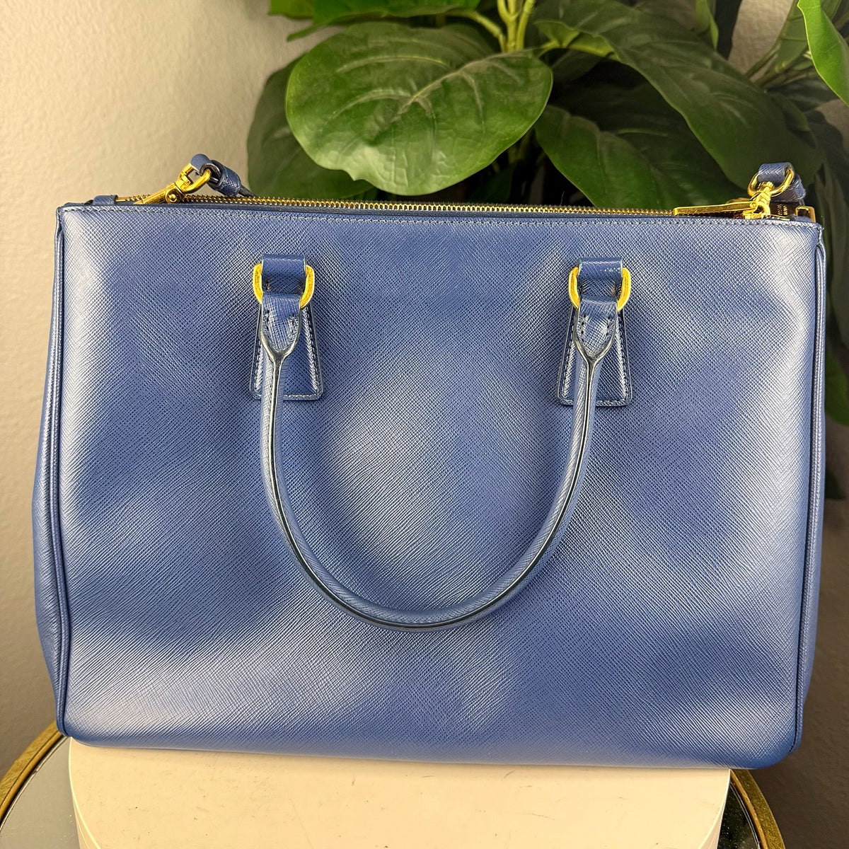 Authentic Prada Galleria Double Zip Tote in Blue Saffiano Lux Leather with Gold Hardware - 02_photo.jpg