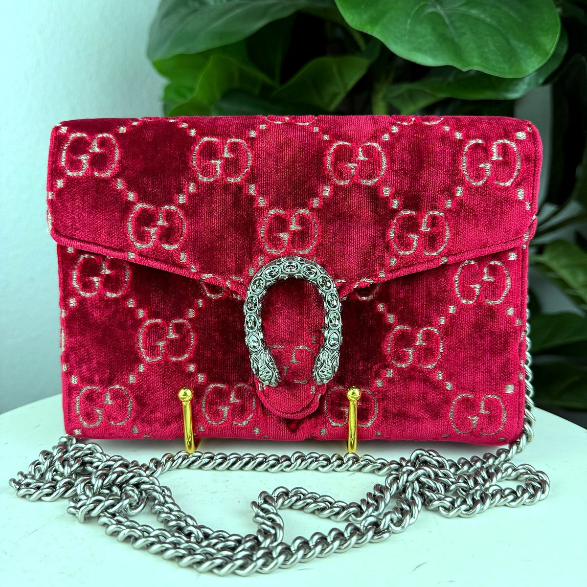 Authentic Gucci Dionysus GG Velvet Super Mini Bag Red - 01_photo.jpg