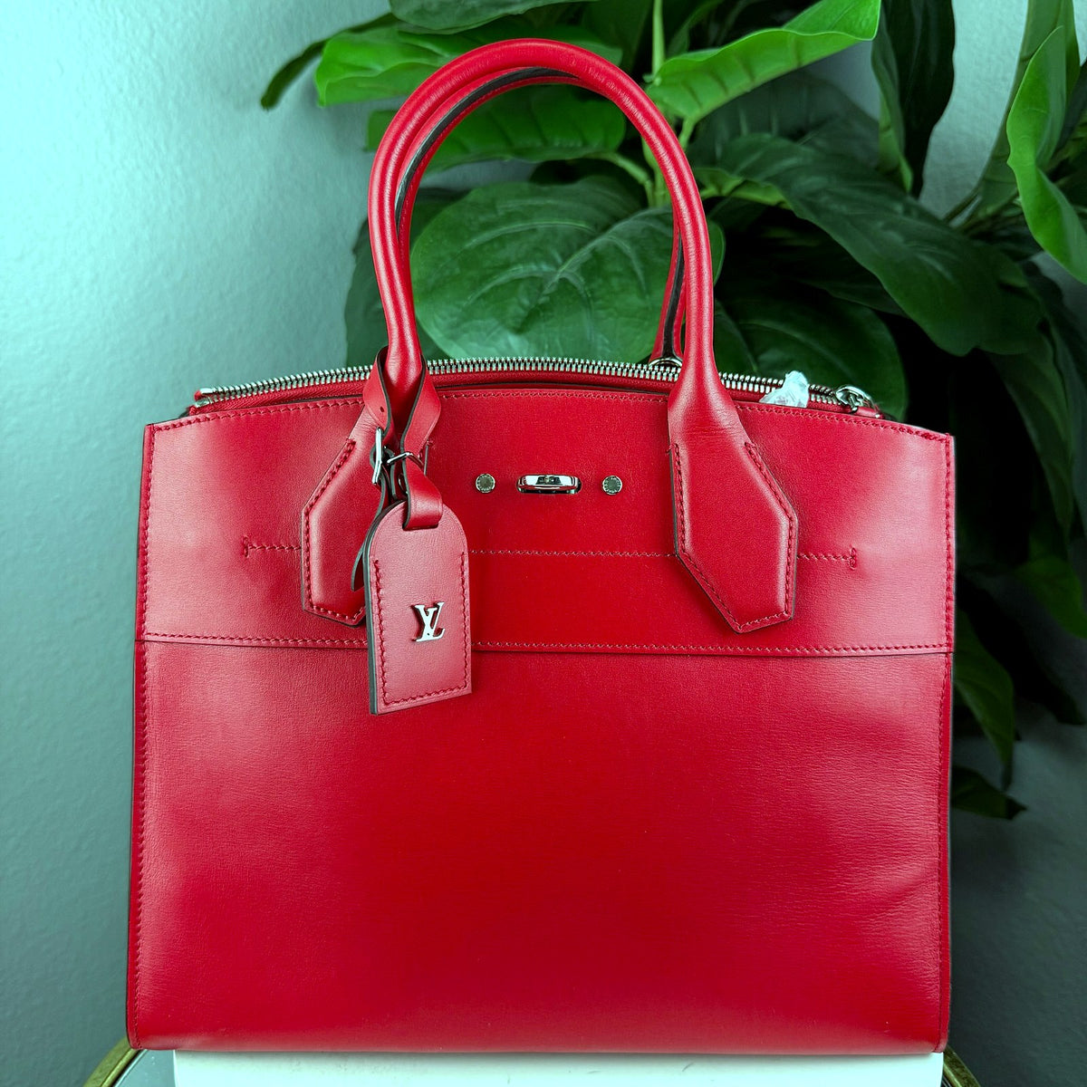 Authentic Louis Vuitton City Steamer PM Coquelicot Red Leather Tote Bag - 01_photo.jpg