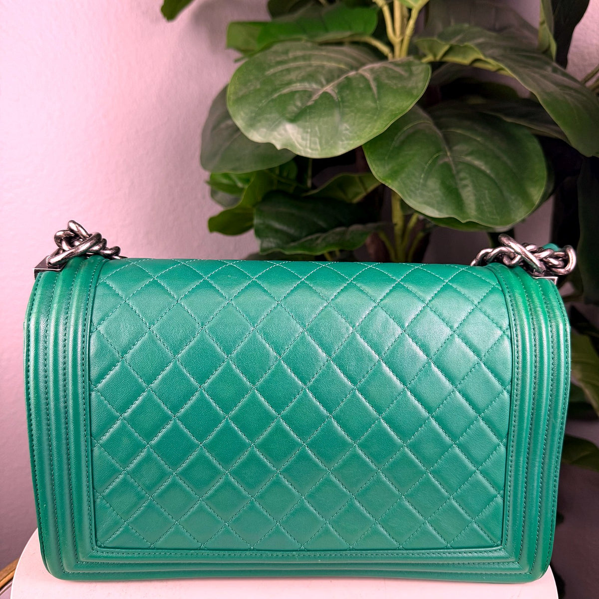 Authentic Chanel Boy Medium Quilted Lambskin Flap Bag Green Silver Hardware - 02_photo.jpg
