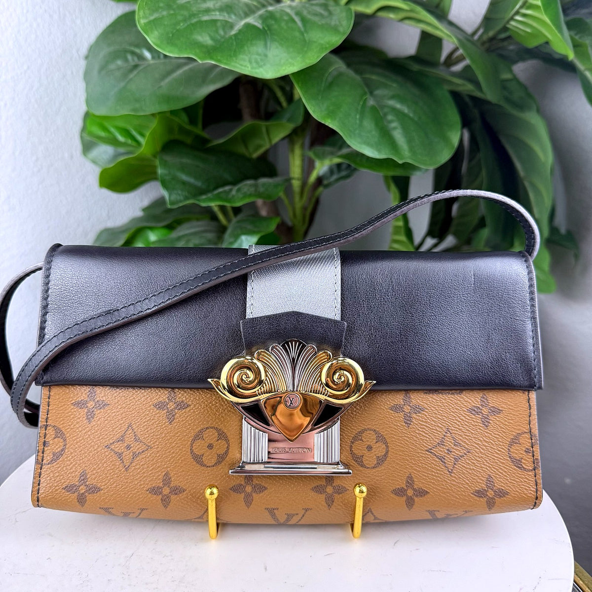 Authentic Louis Vuitton Reverse Monogram Tribal Mask Shoulder Bag - 01_photo.jpg