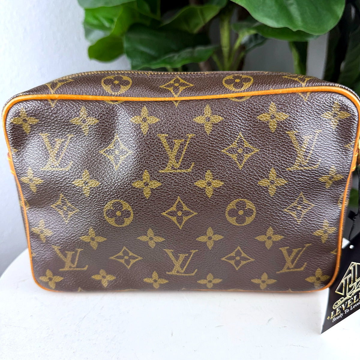 Authentic Louis Vuitton Compiegne 23 Monogram Canvas Toiletry Pouch - 02_photo.jpg
