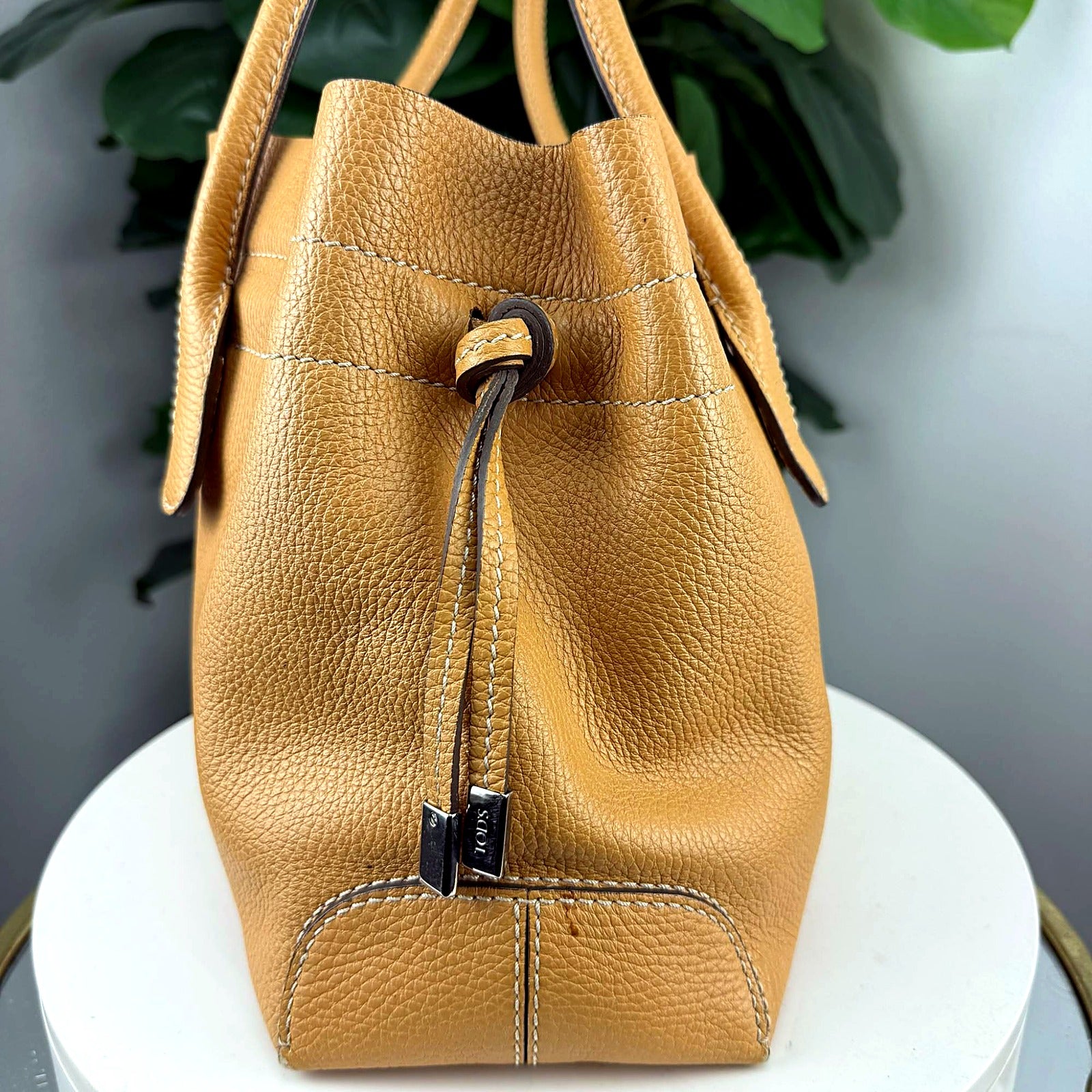 Tod's tan pebbled leather tote front
