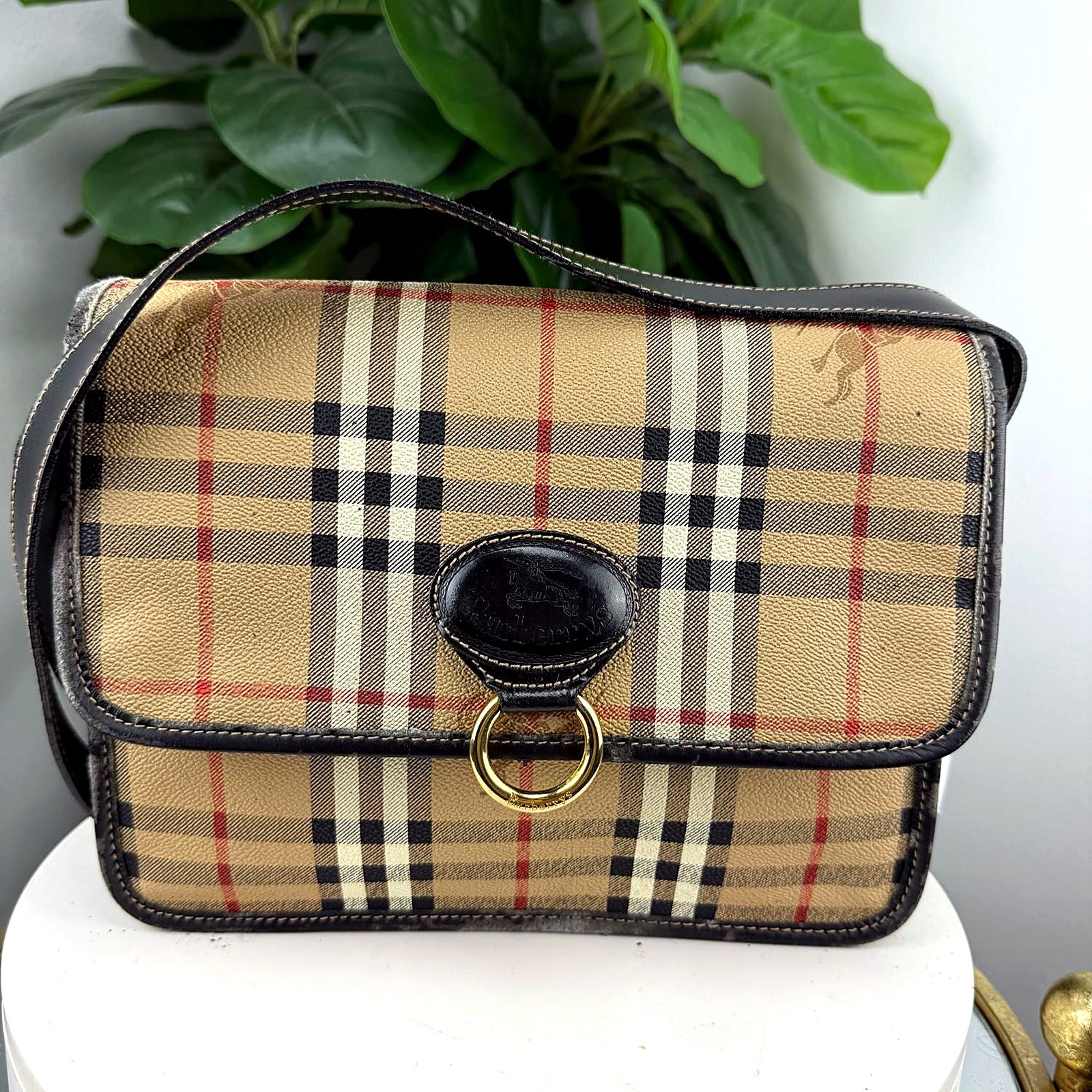 Vintage Burberrys of London Haymarket check crossbody front
