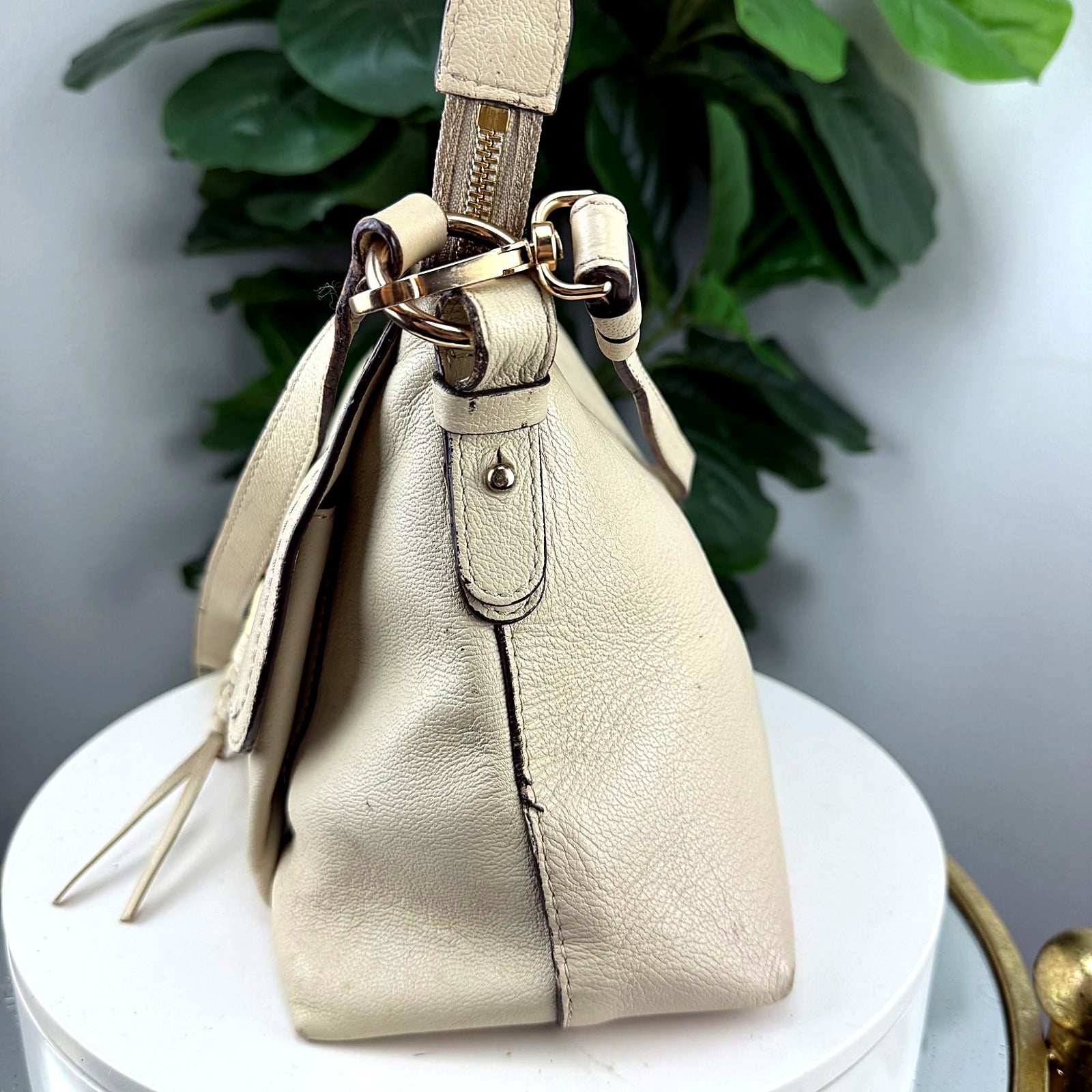See By Chloe cream leather crossbody back
