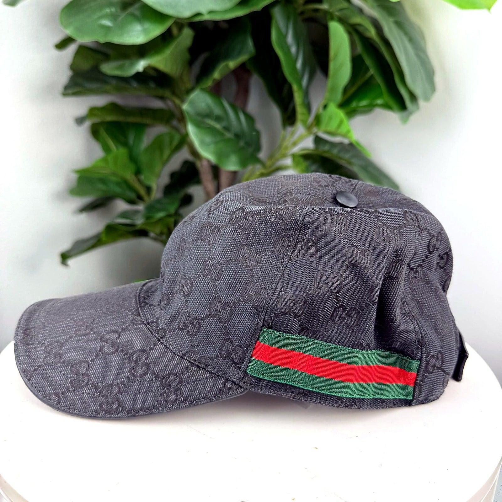 Authentic Gucci GG Monogram Canvas Baseball Cap - Size XL 60