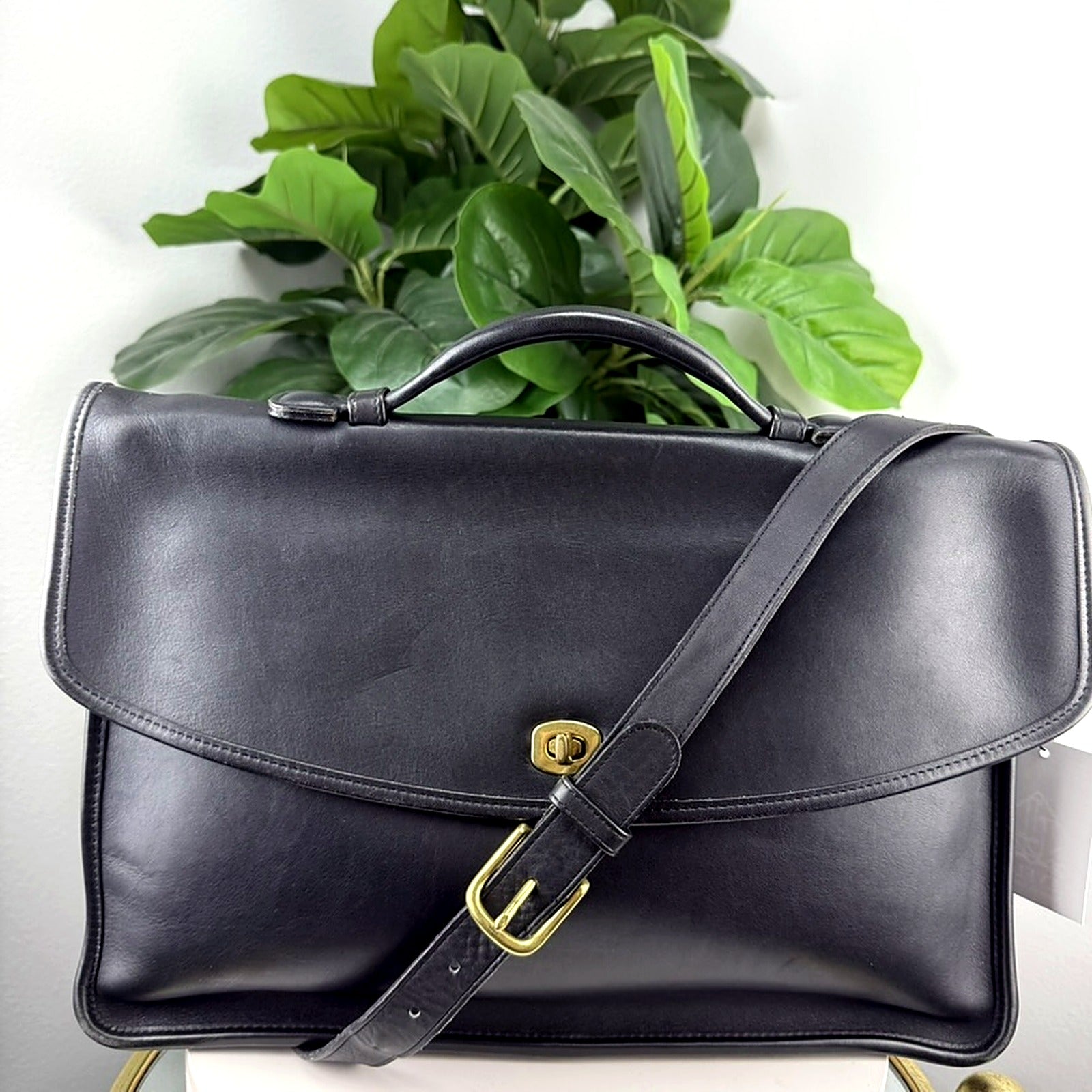 Authentic Vintage Coach Black Leather Briefcase Crossbody Bag - front