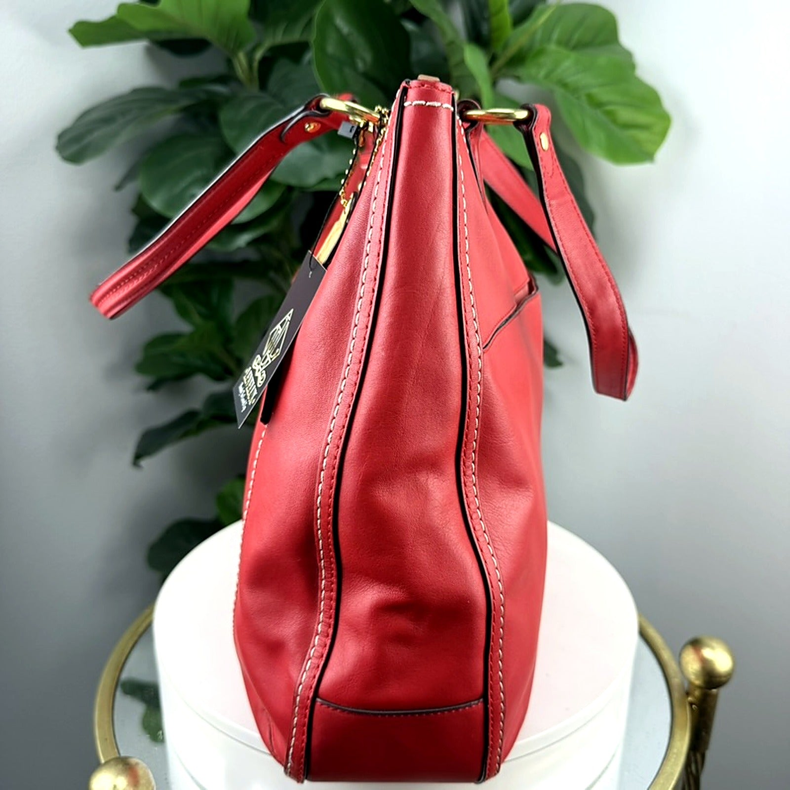 Authentic Coach Red Leather Tote Bag - N° K1260-22424