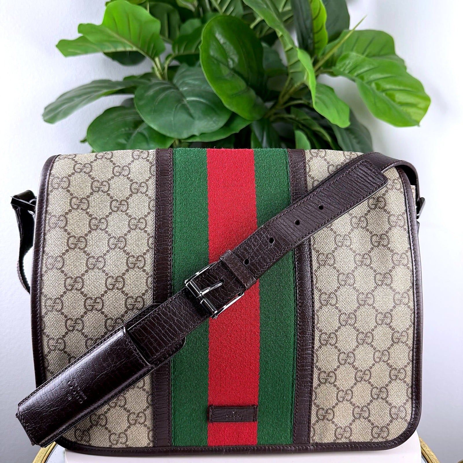 Authentic Vintage Gucci GG Supreme Web Stripe Messenger Bag - front
