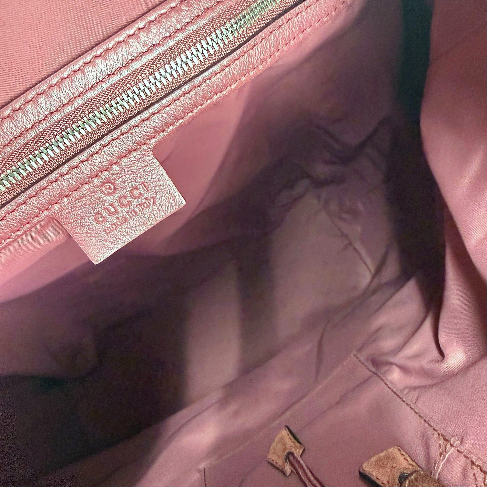 Authentic Gucci GG Blooms Floral Canvas Backpack - interior lining