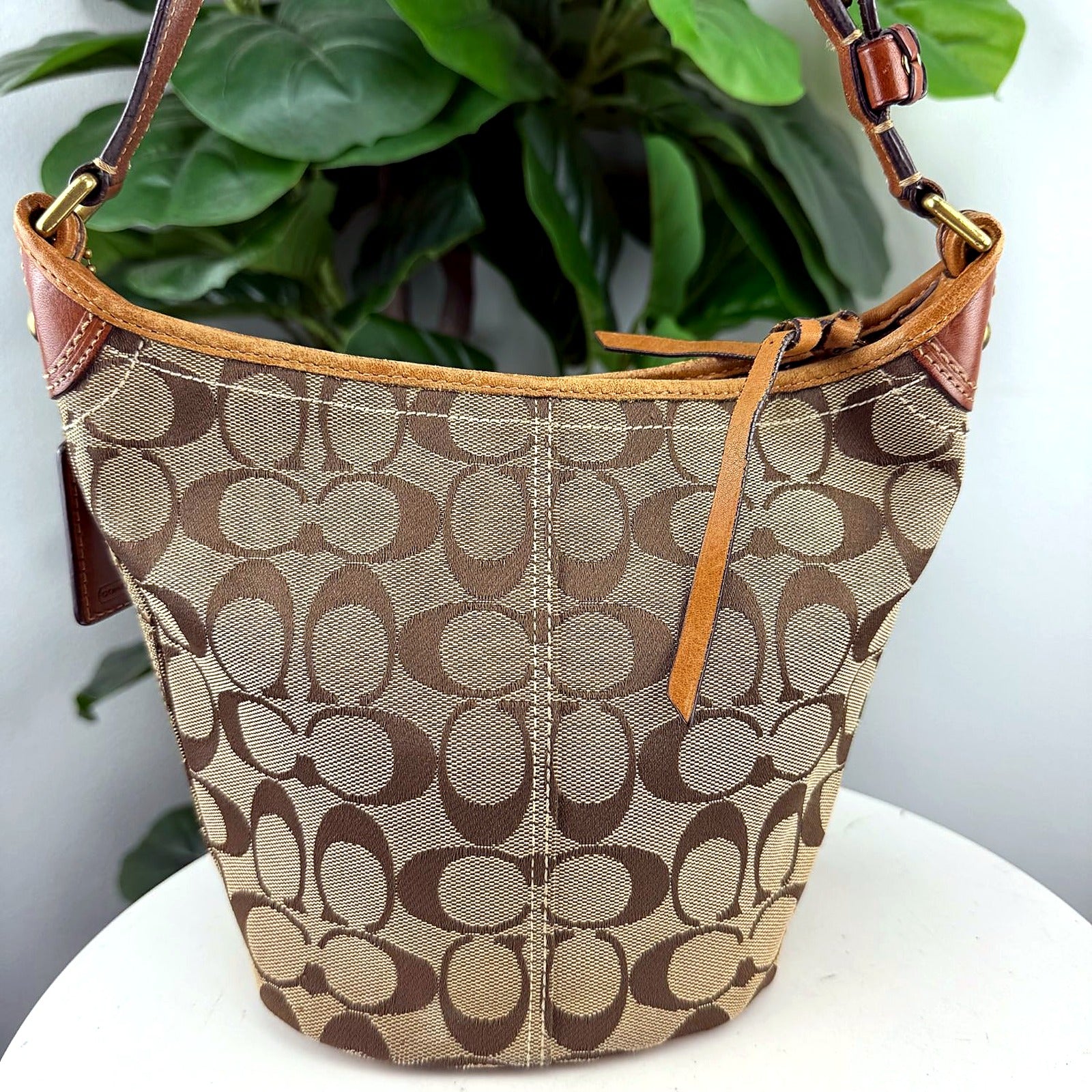 Authentic Vintage Coach Tan Signature Jacquard Canvas Bucket Bag with Cognac Leather Trim - back