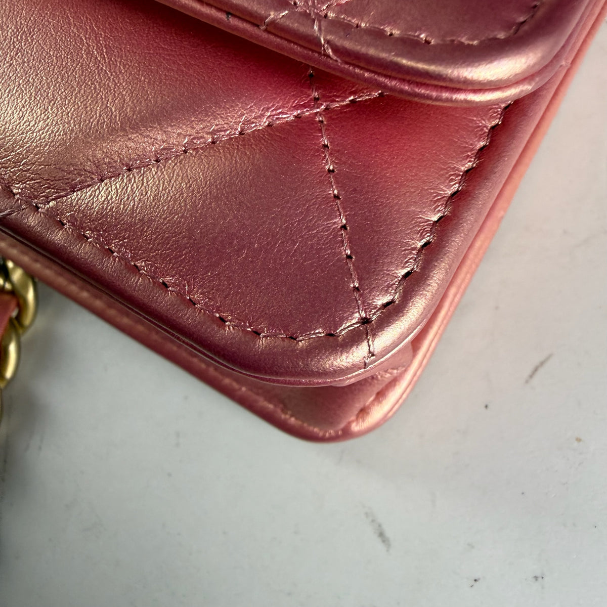 Authentic Chanel 19 Small Flap Bag Iridescent Pink Quilted Lambskin