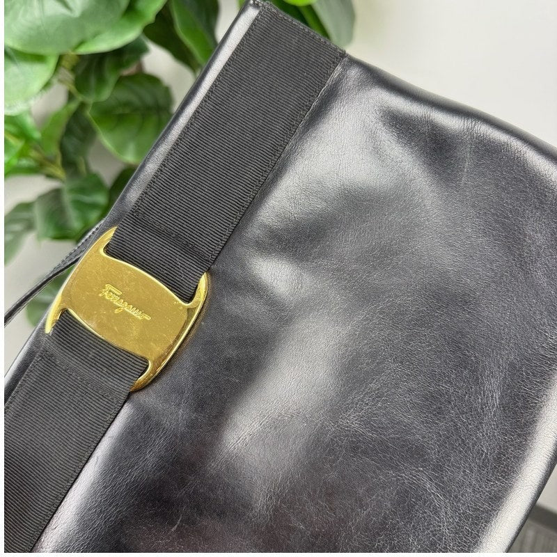 Corners & Wear details