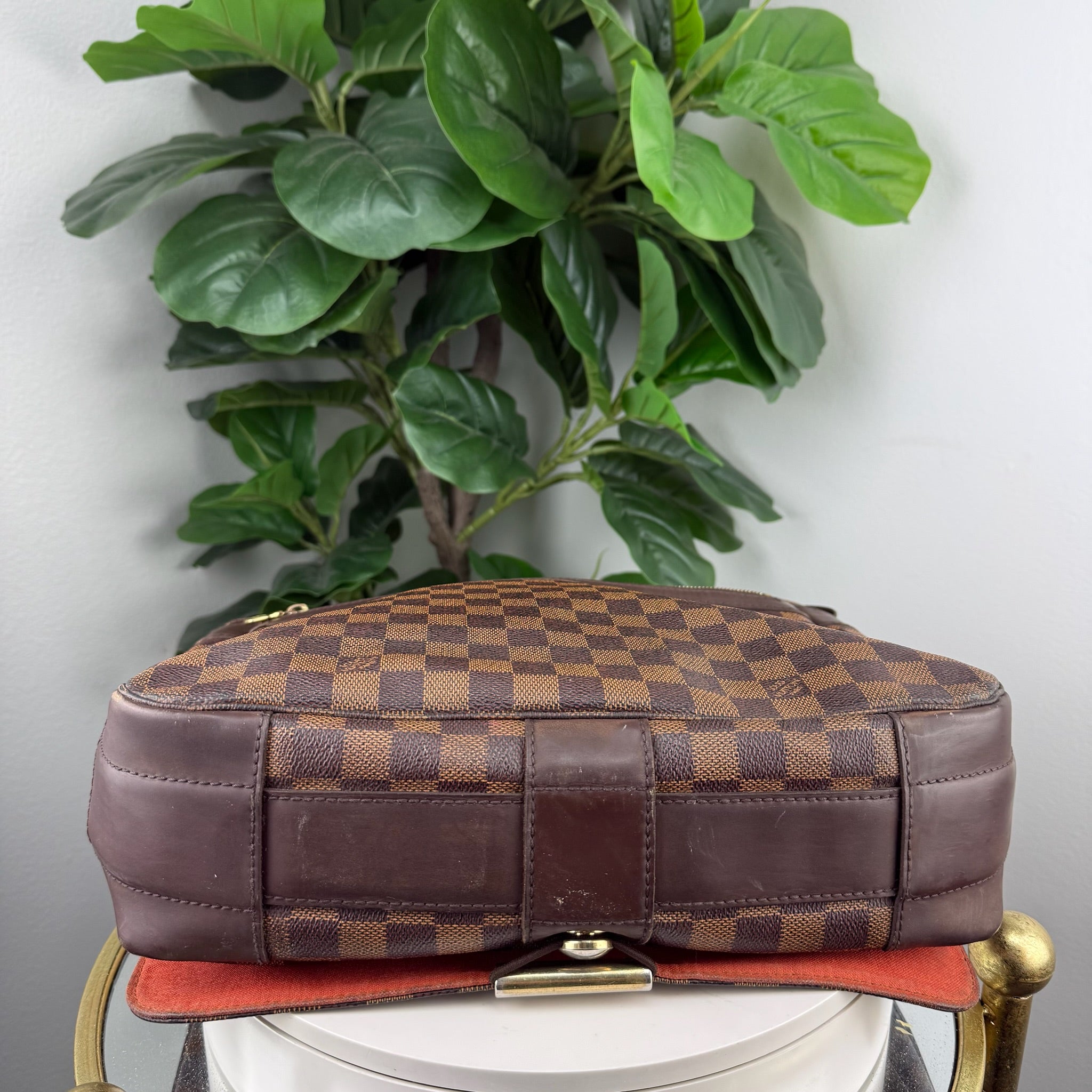 Louis Vuitton Damier Ebene Bastille Messenger Bag