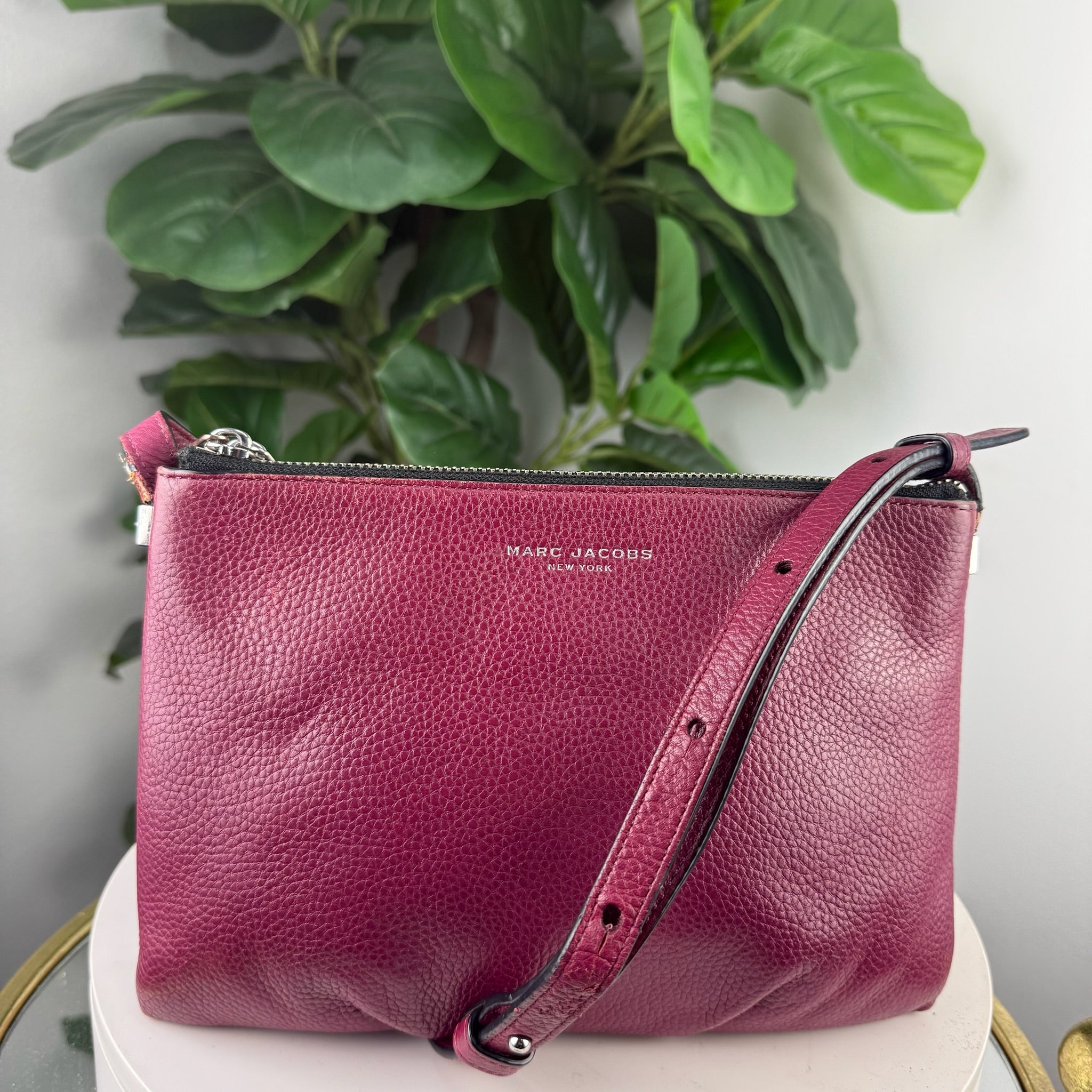 Marc Jacobs Pebbled Leather Double Zip Crossbody Bag - Magenta - front