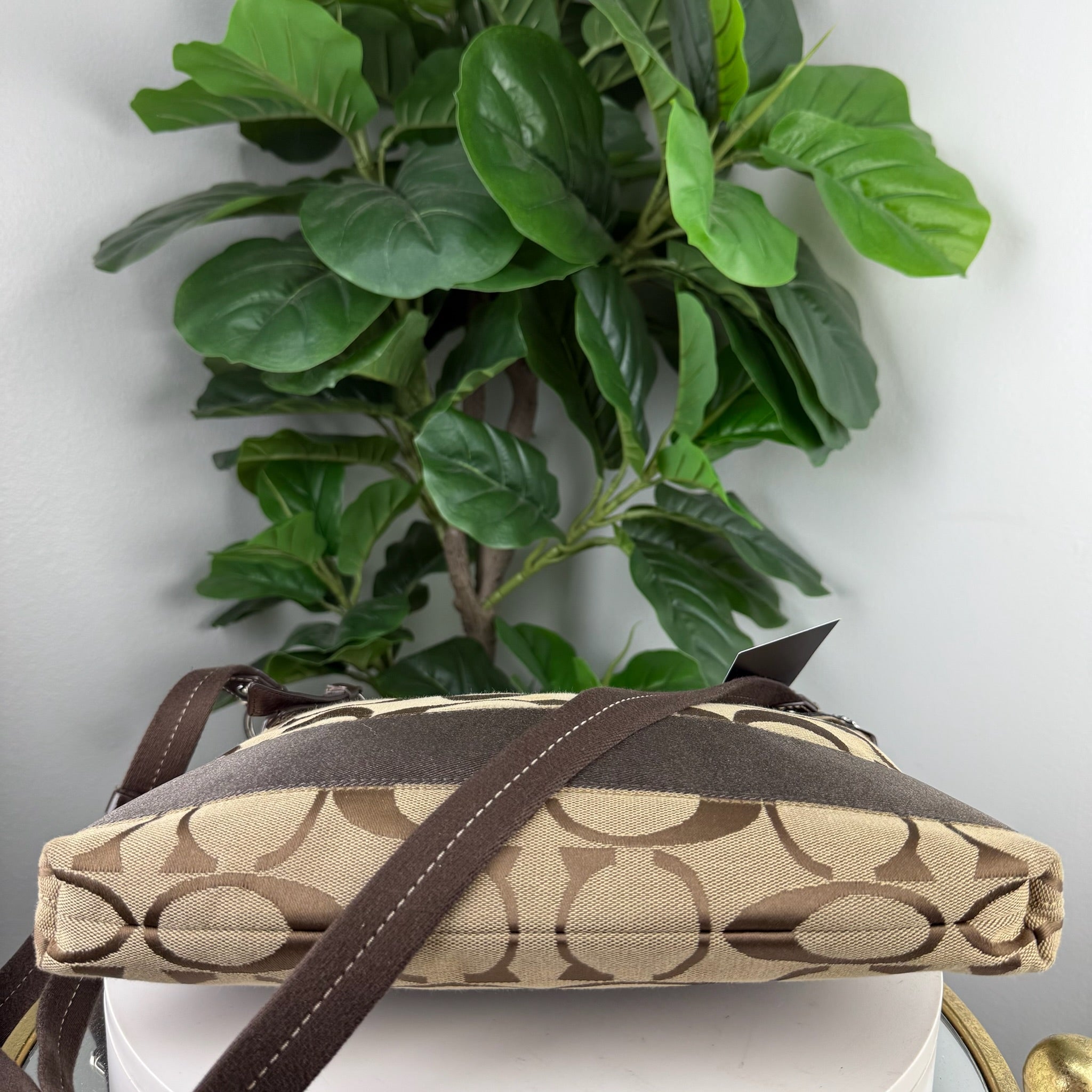 Authentic Coach Signature Canvas Swingpack Crossbody Bag