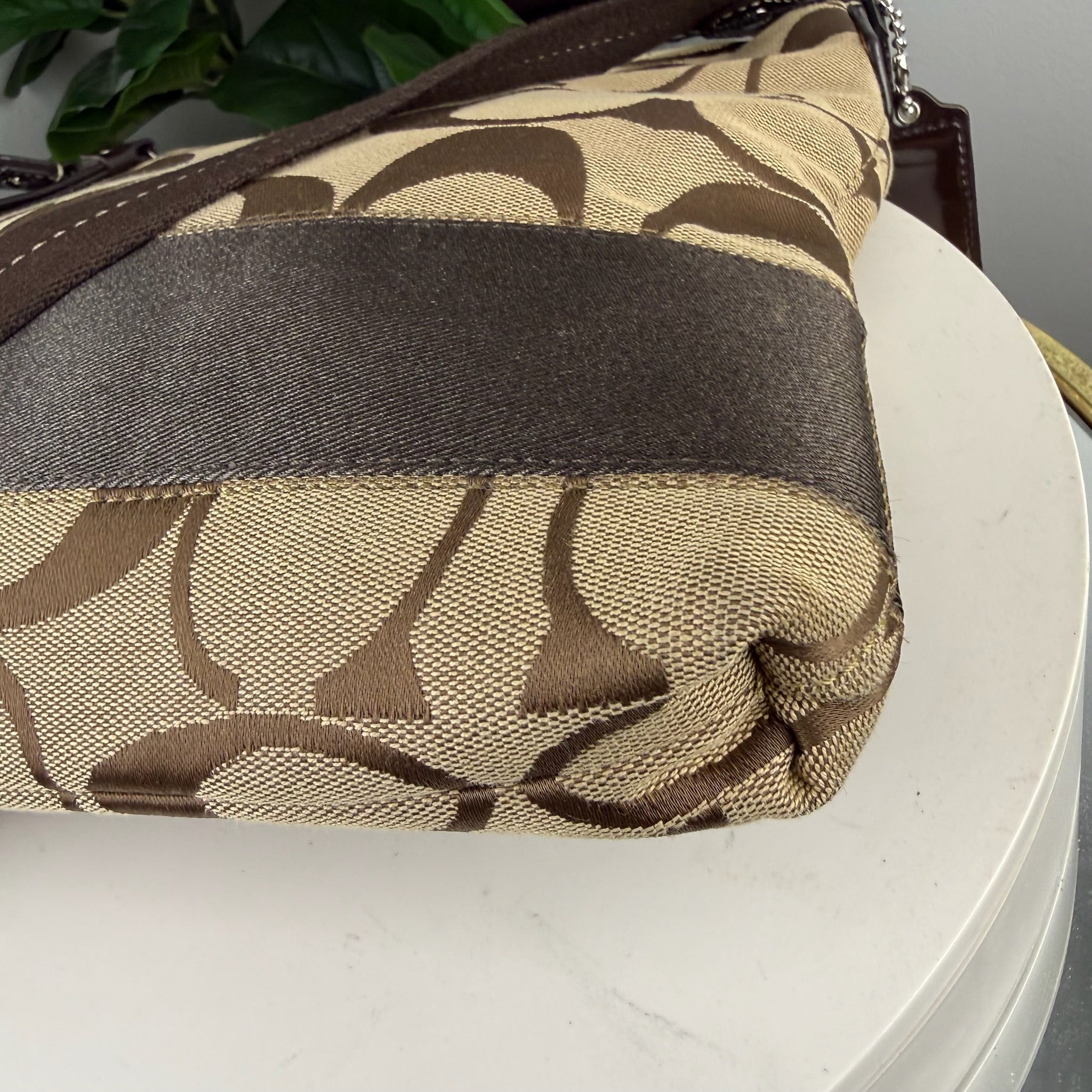 Authentic Coach Signature Canvas Swingpack Crossbody Bag