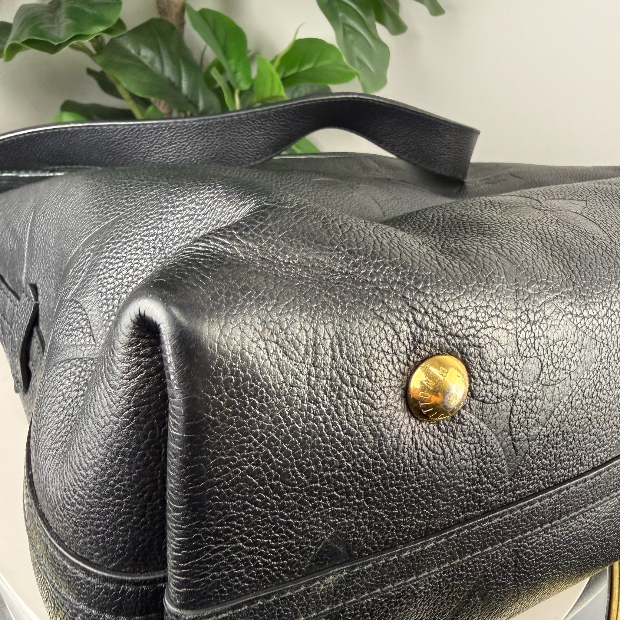 Authentic Louis Vuitton Monogram Empreinte Leather Hobo Bag - Black