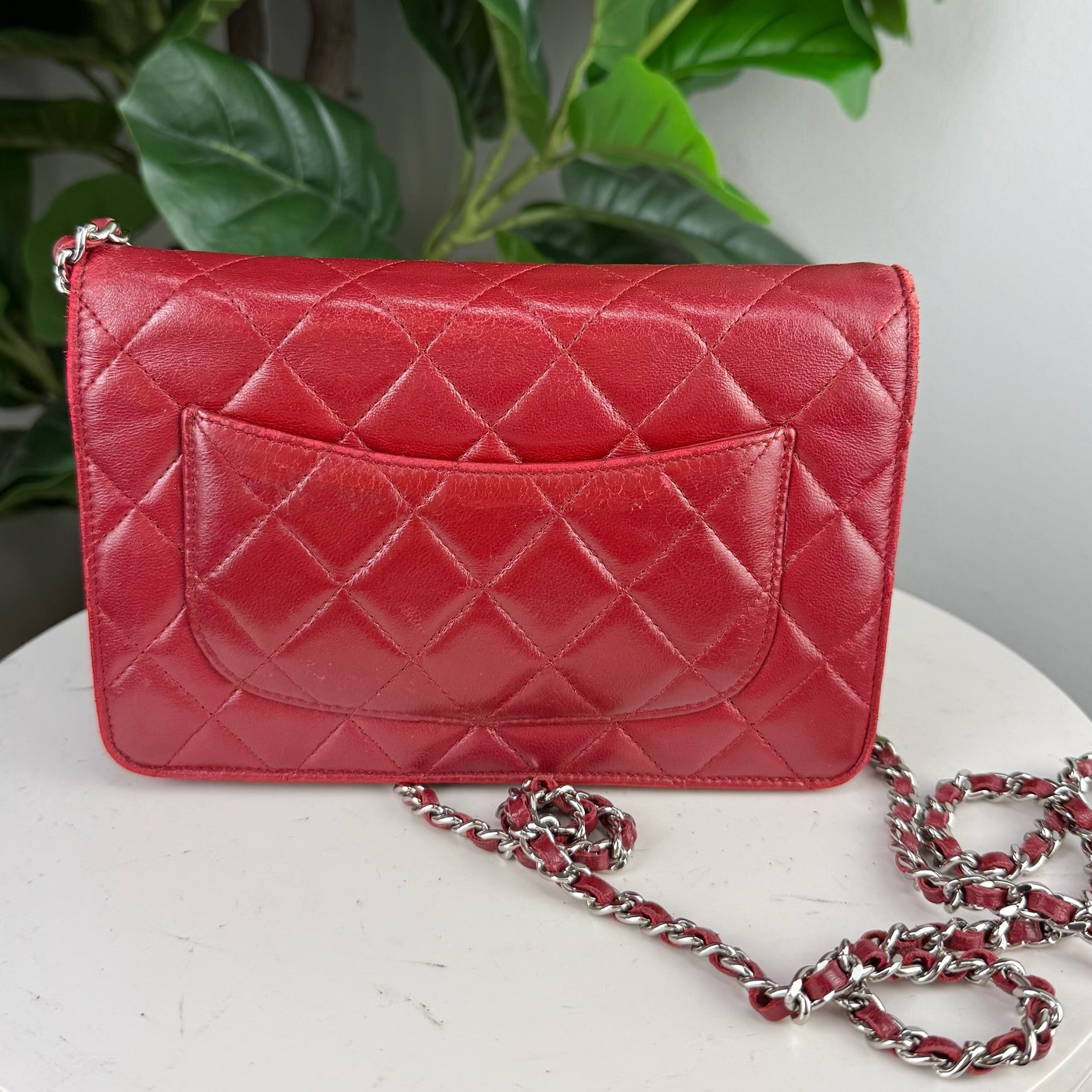 Authentic Chanel Lambskin Woc Crossbody Bag Red