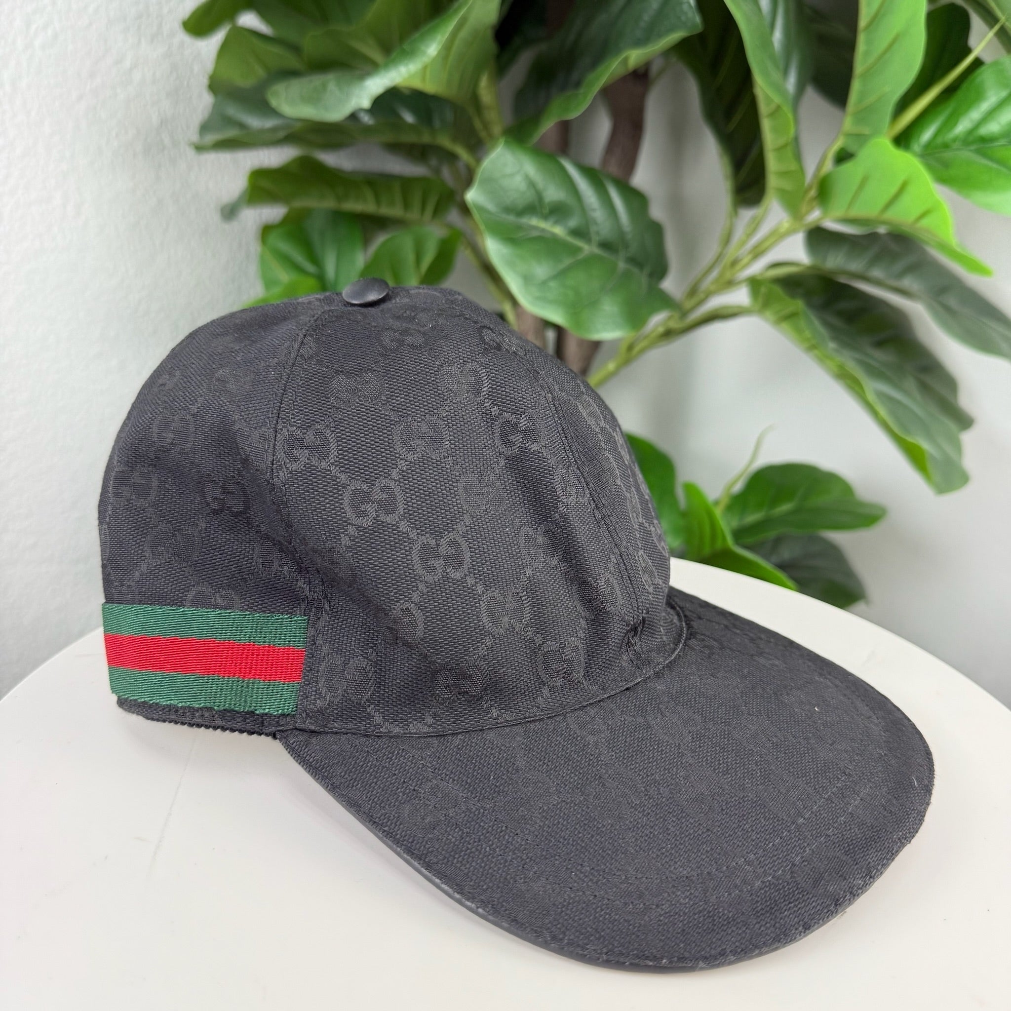 Authentic Gucci GG Canvas Baseball Hat