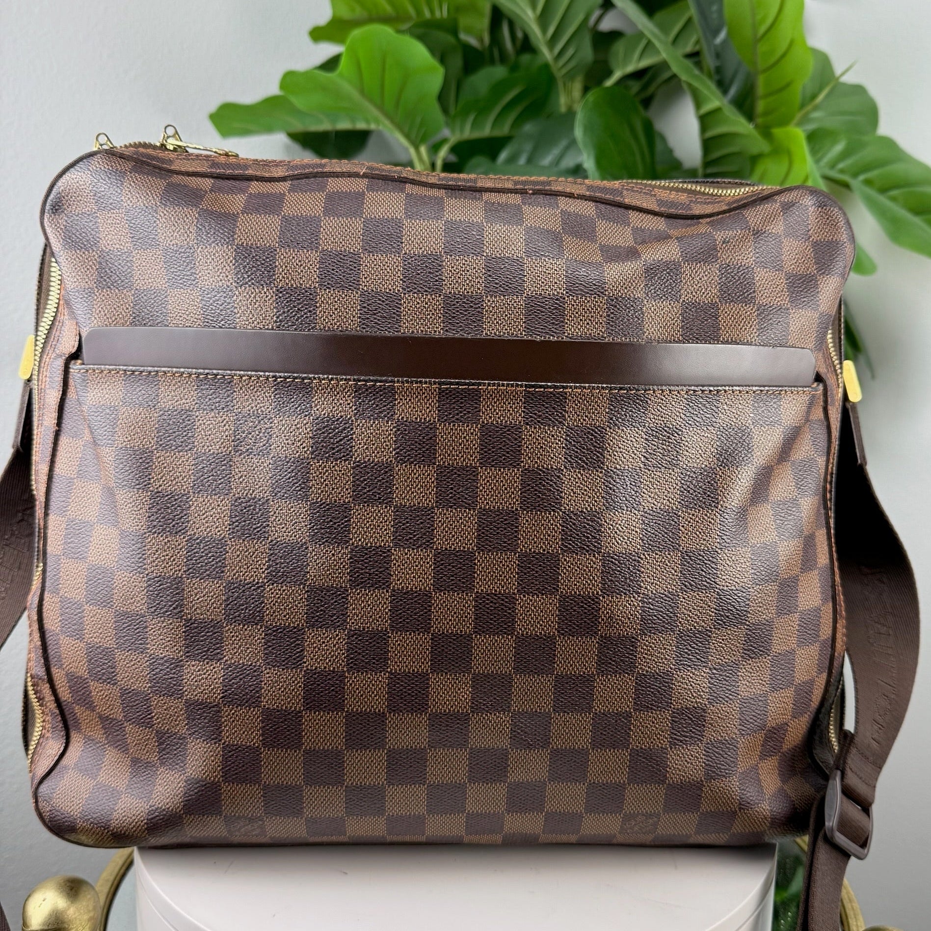 Authentic Louis Vuitton Dorsoduro Damier Ebene Messanger Bag