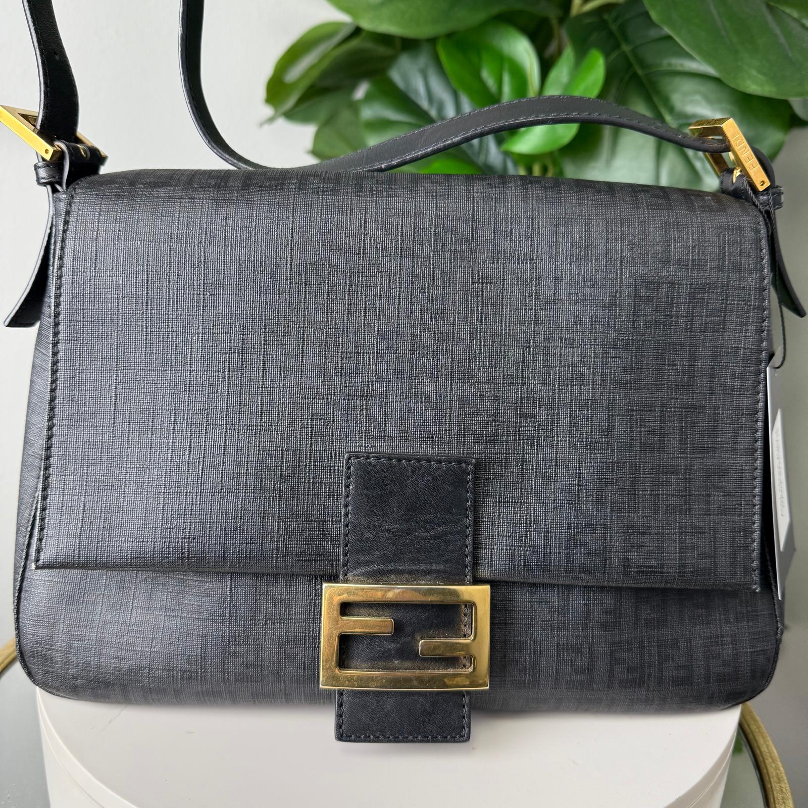 💎Authentic Fendi Mama Baguette Shoulder Bag Black