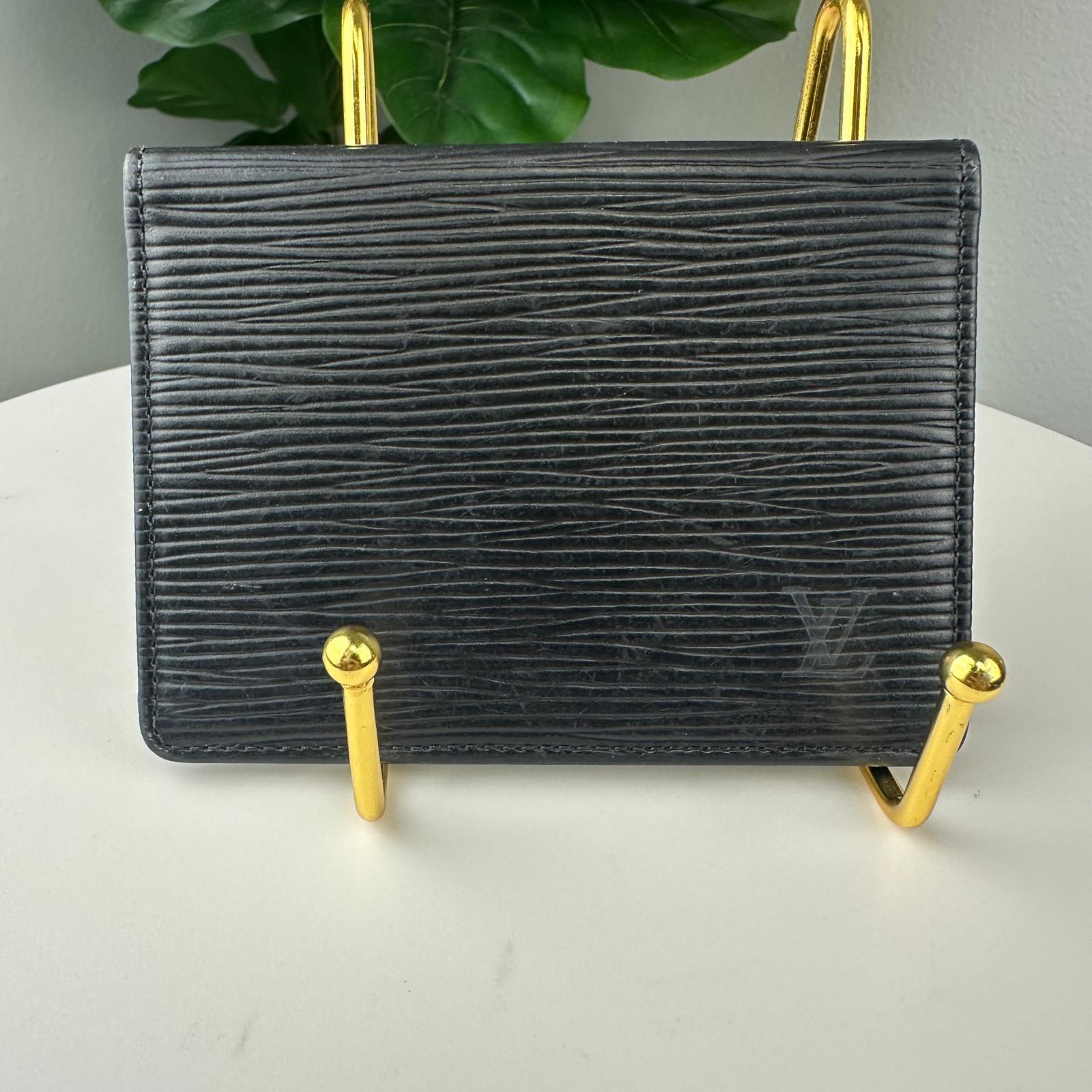 💎Authentic Louis Vuitton Epi Leather Black Wallet