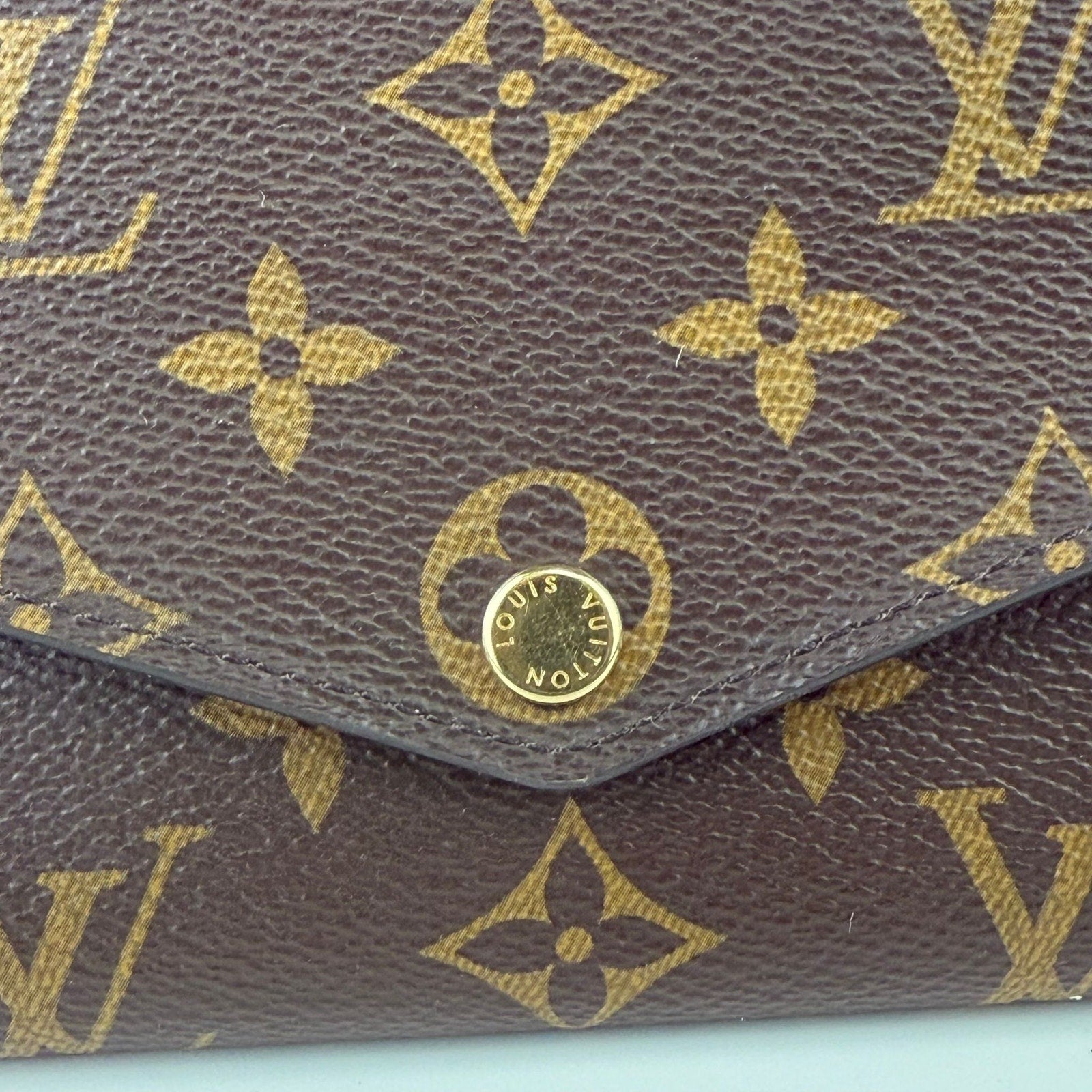 Authentic Louis Vuitton Monogram Portefeuille Sarah LongWallet Fuchsia