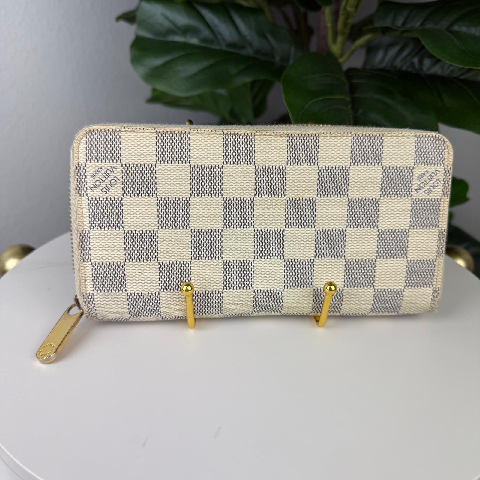 Authentic Louis Vuitton Zippy Damier Azur Canvas Wallet
