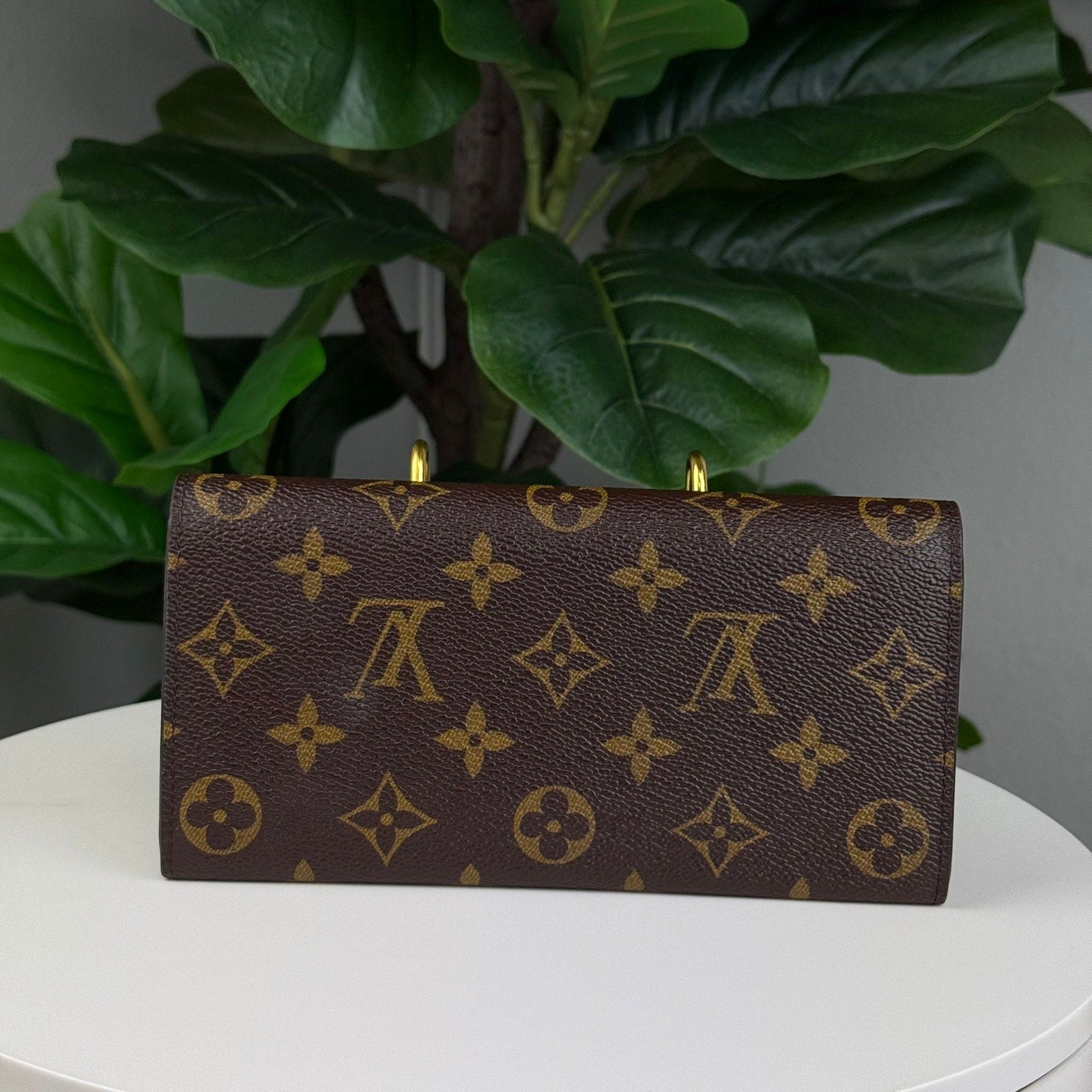 Authentic  Louis Vuitton Emilie Long Wallet