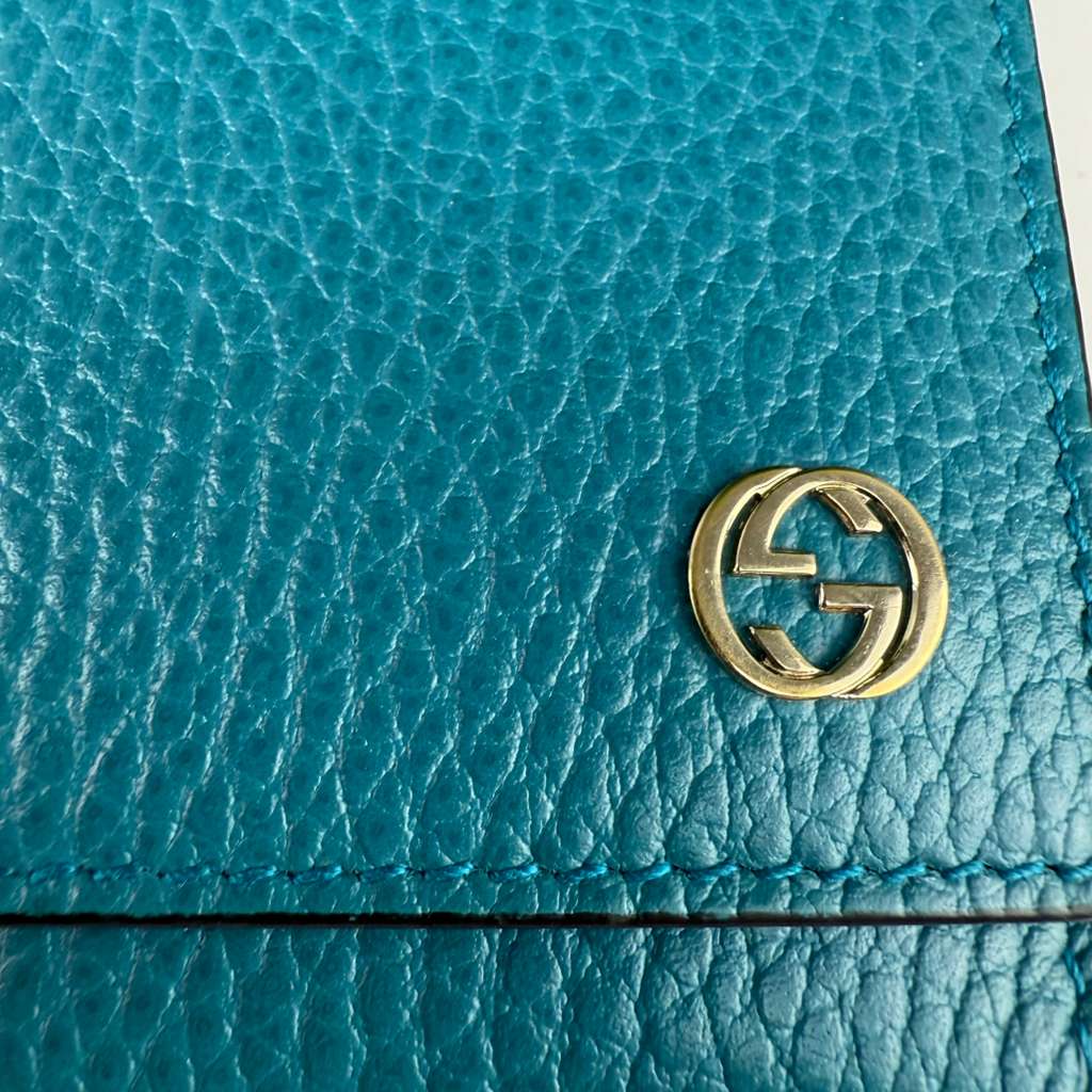 Gucci Interlocking Blue Turquoise Leather Long Continental Wallet
