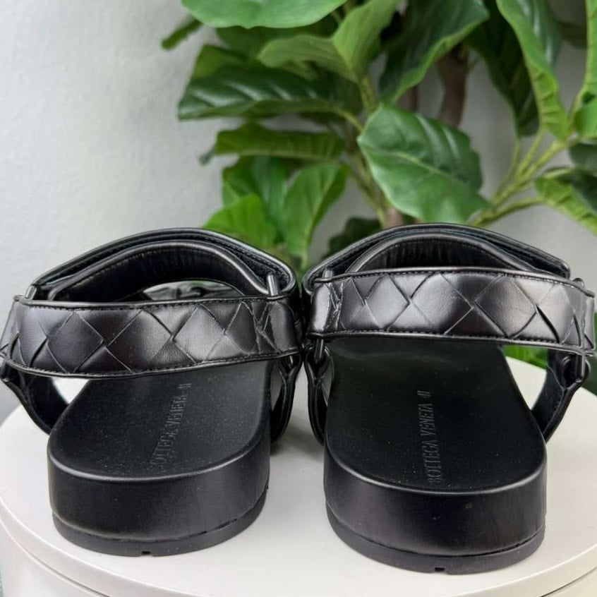 💎✨Authentic Bottega Veneta Men's Trip Leather Sandals