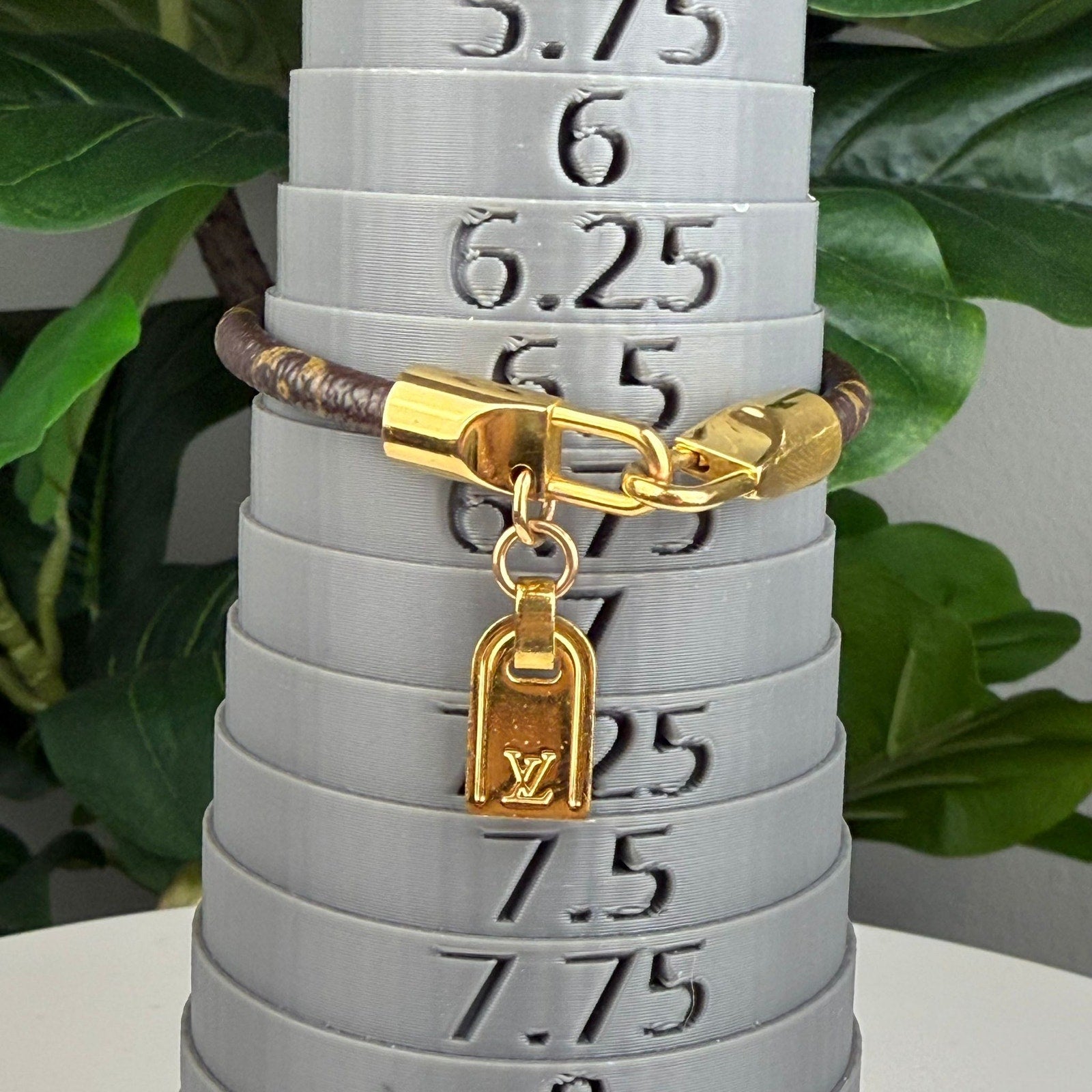 Authentic Louis Vuitton Gold Tone Monogram Canvas Luck It Bracelet 6.5"