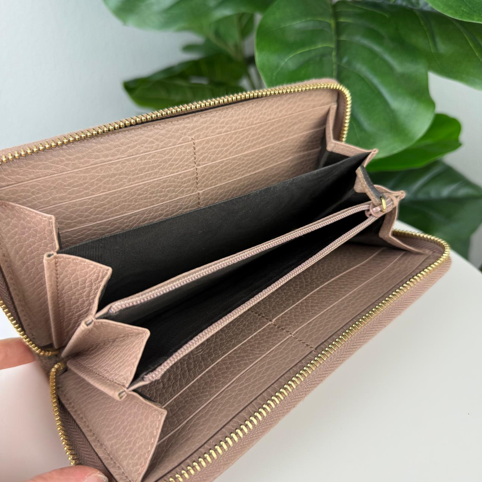 Authentic GUCCI GG Marmont Leather Light Brown Wallet
