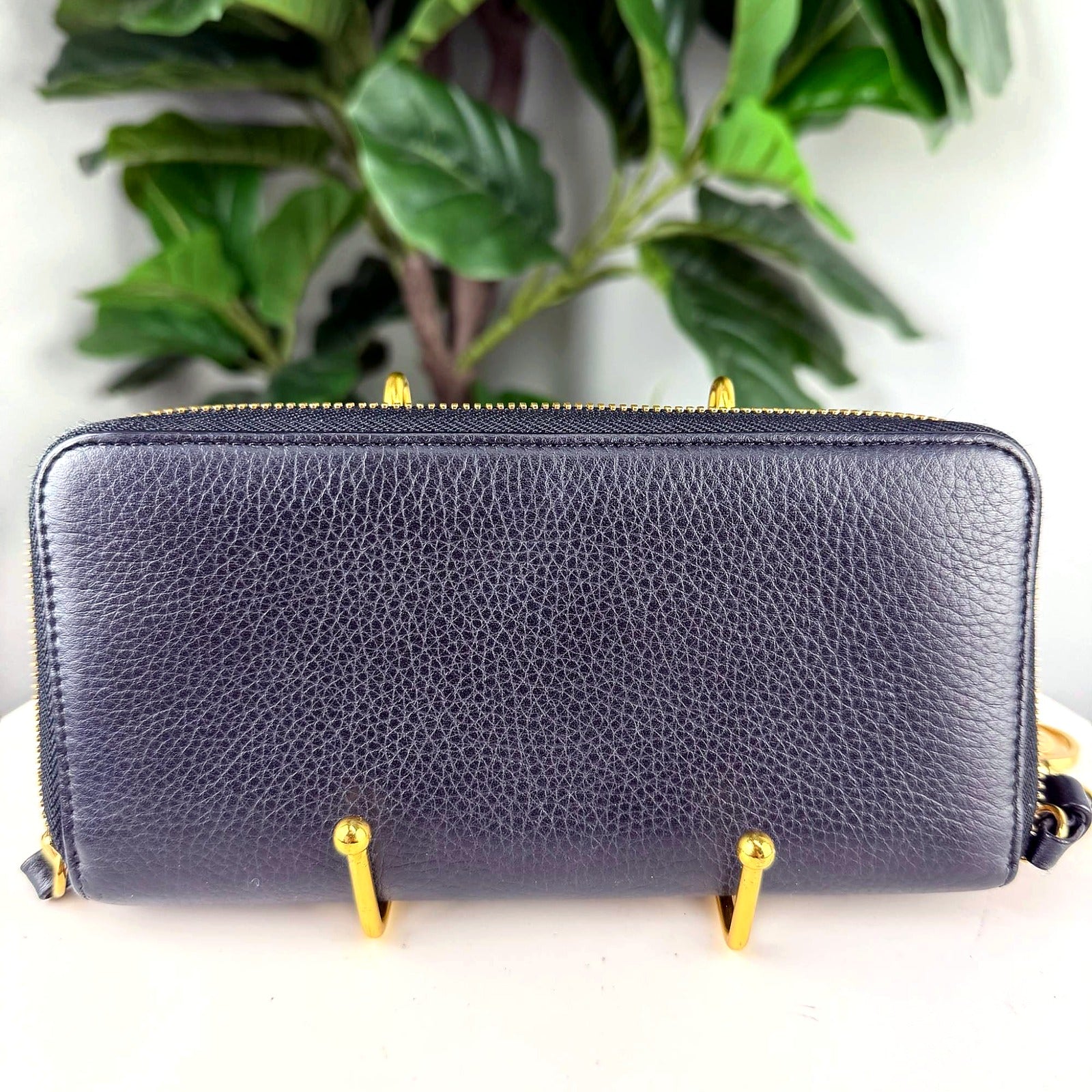 Authentic Chloe Black Pebbled Leather Zip-Around Wallet