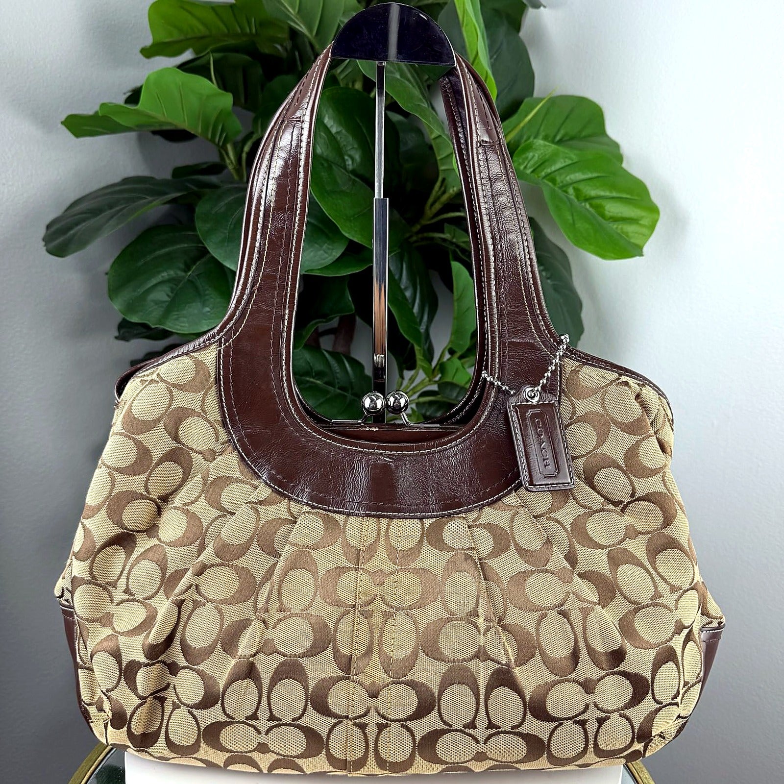 Authentic Coach Khaki Signature Canvas Kiss-Lock Hobo Bag