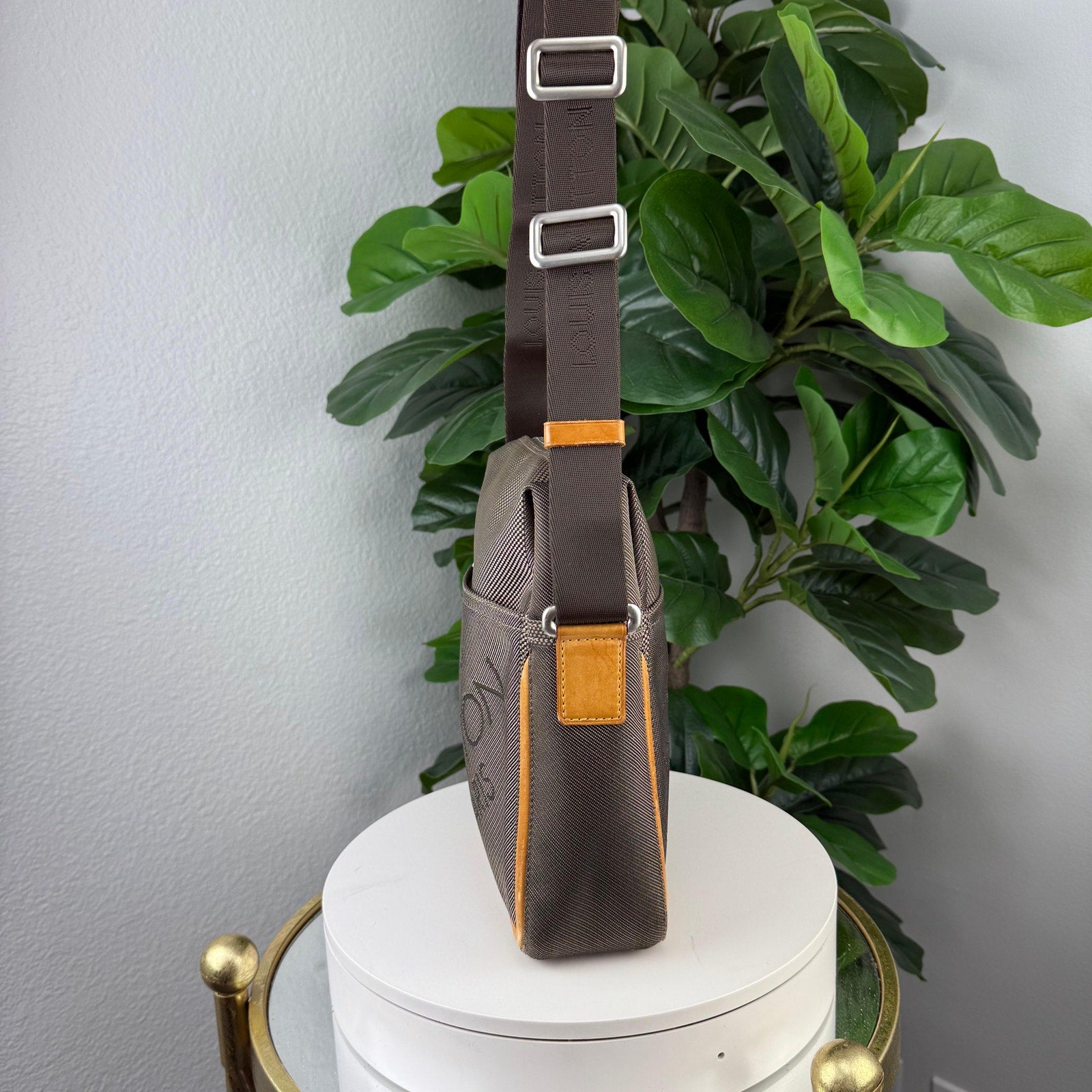 Authentic Louis Vuitton Damier Grant Citadin Messenger Bag