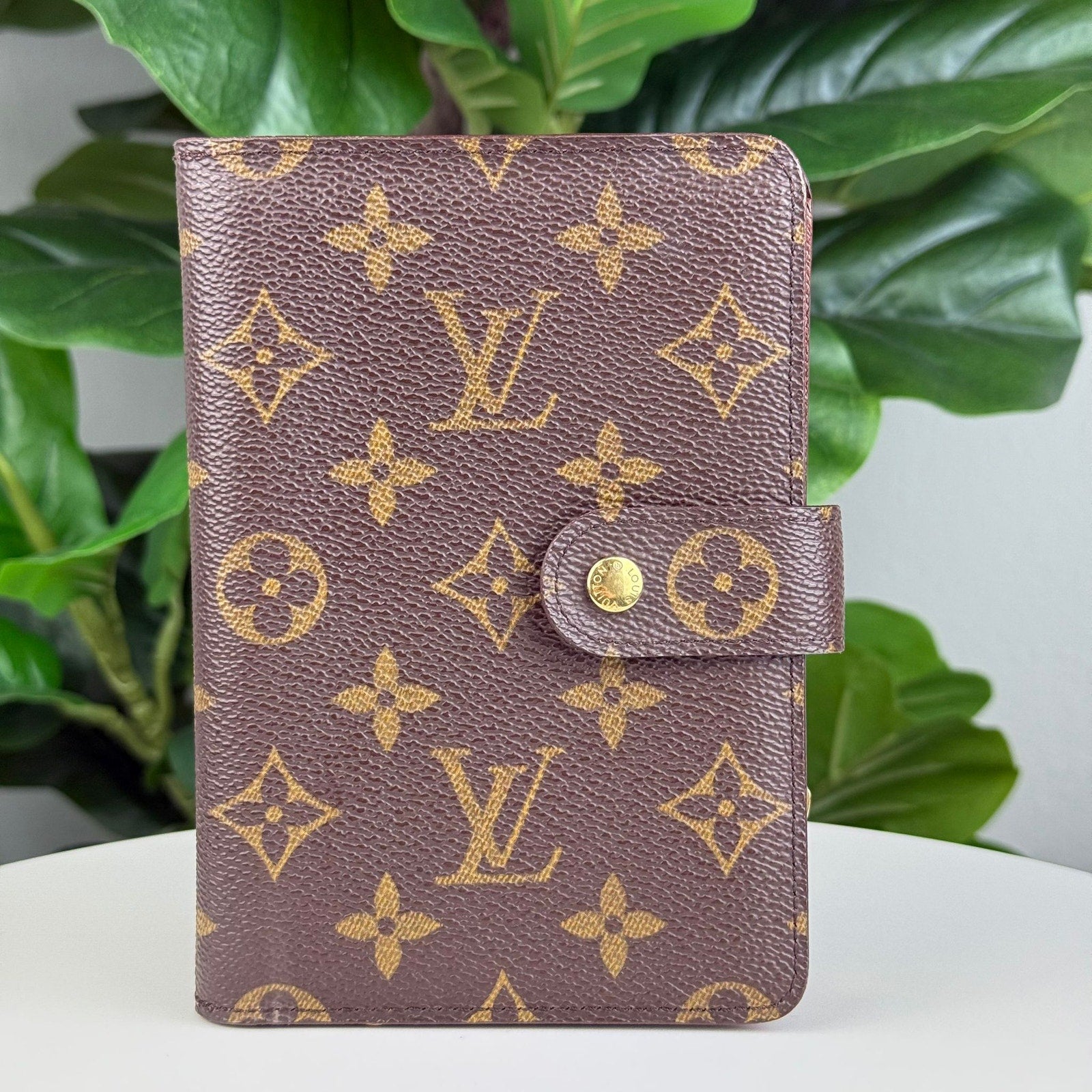 Authentic Louis Vuitton Porte Papier Zip Wallet